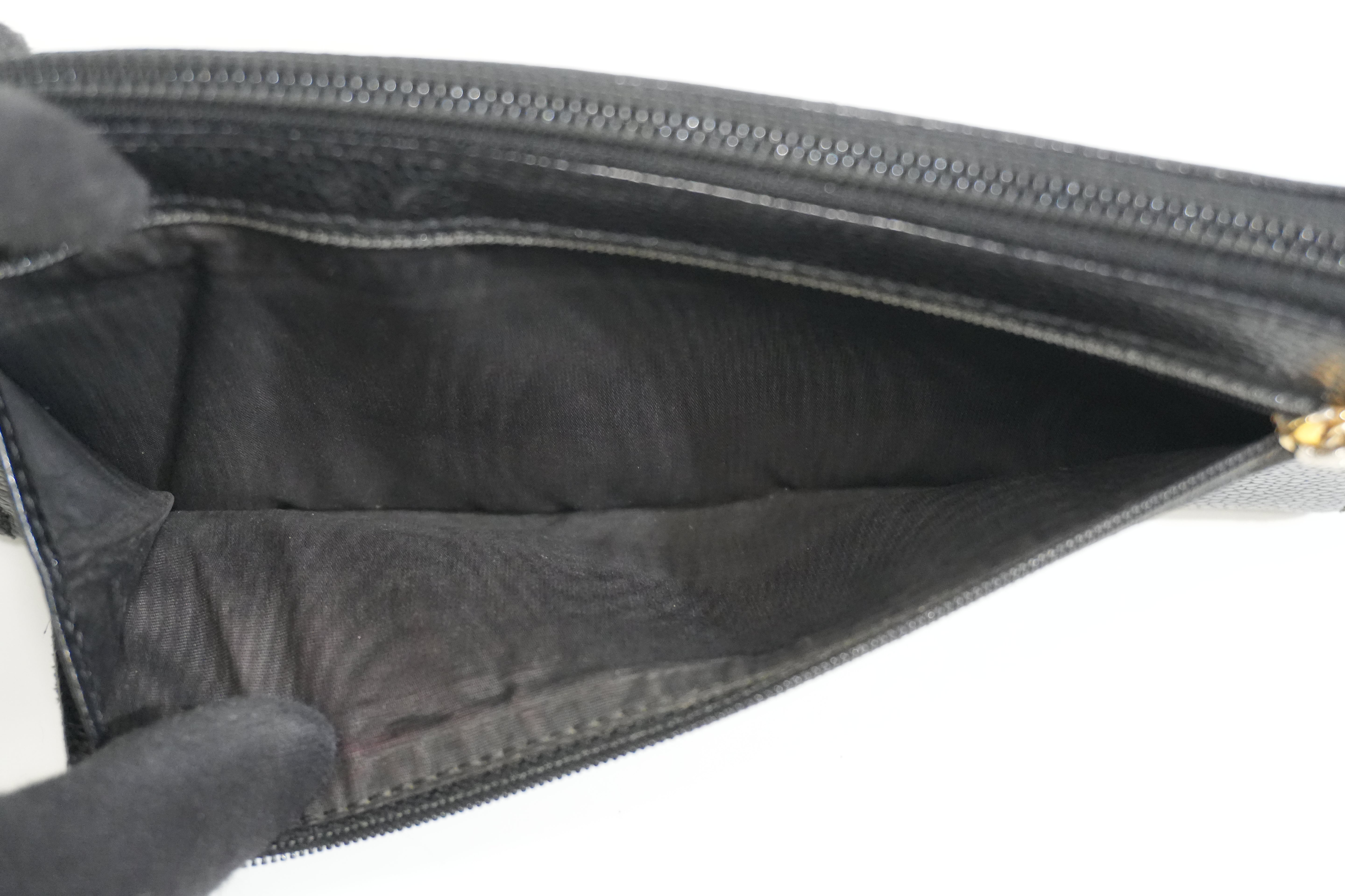 Pre-owned Chanel Caviar Skin Zippy Long Wallet Black