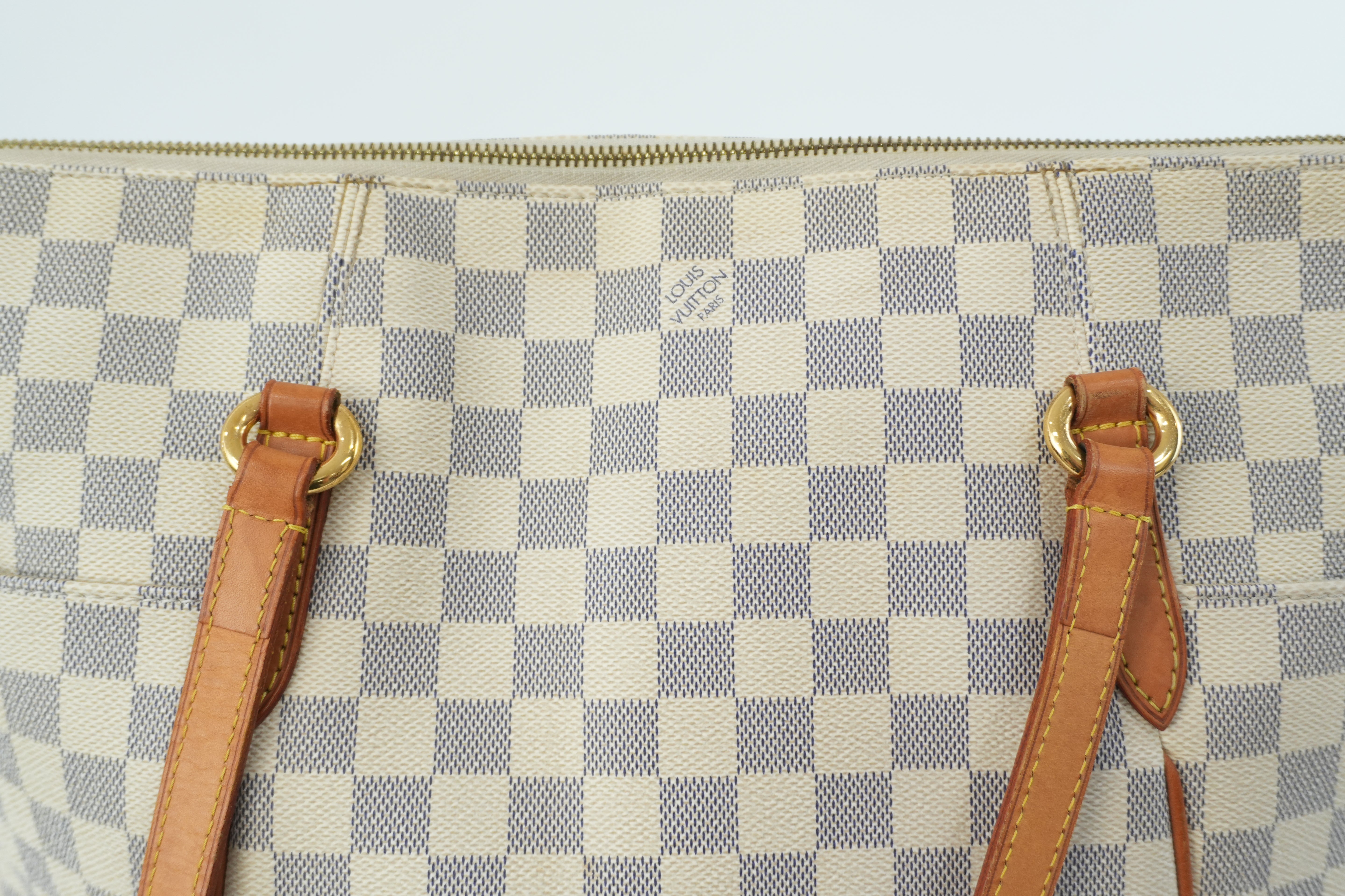 Pre-owned Louis Vuitton Damier Azur Totally MM Tote Bag
