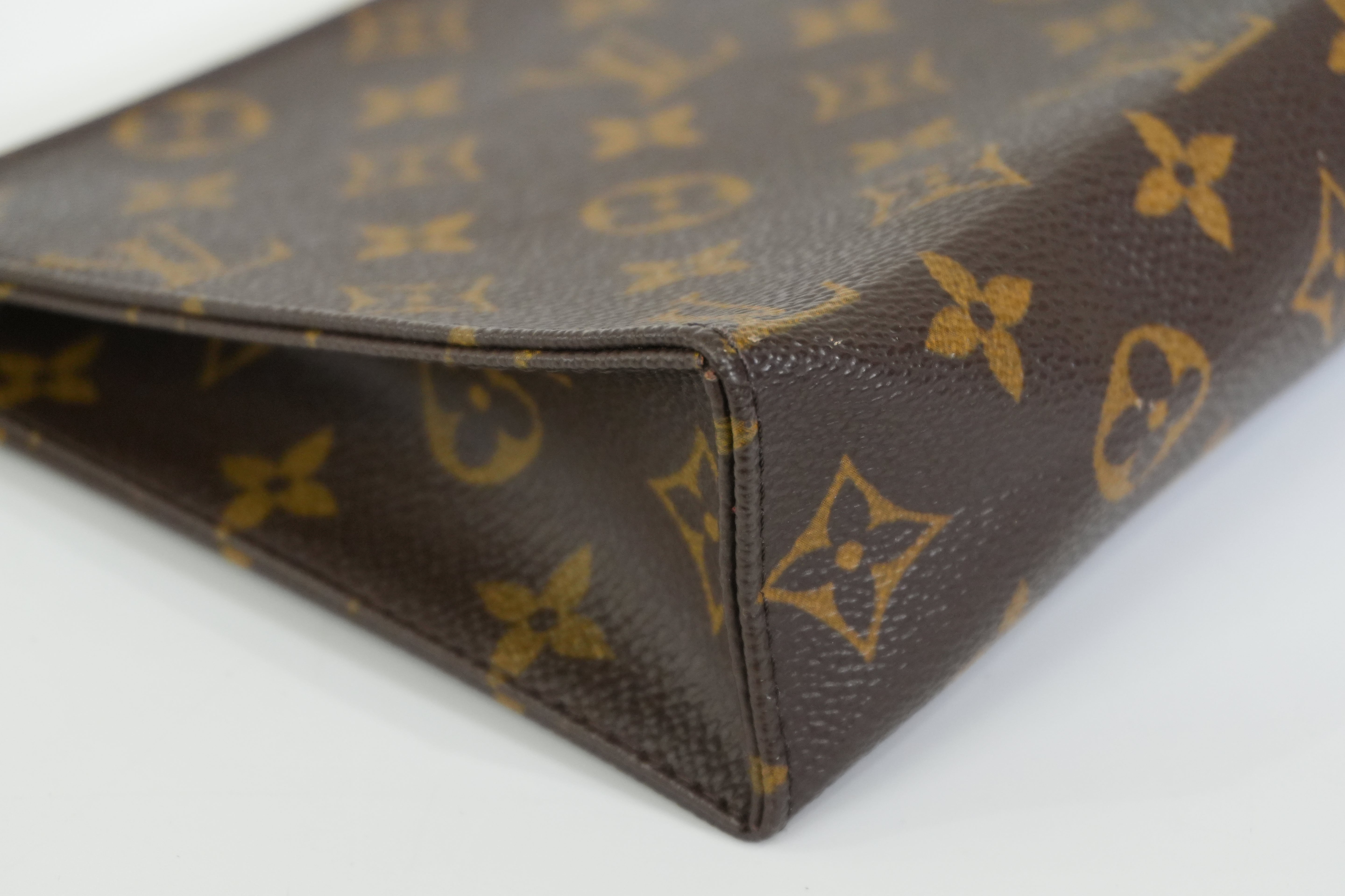 Pre-owned Louis Vuitton Monogram Toiletry 19 Pouch