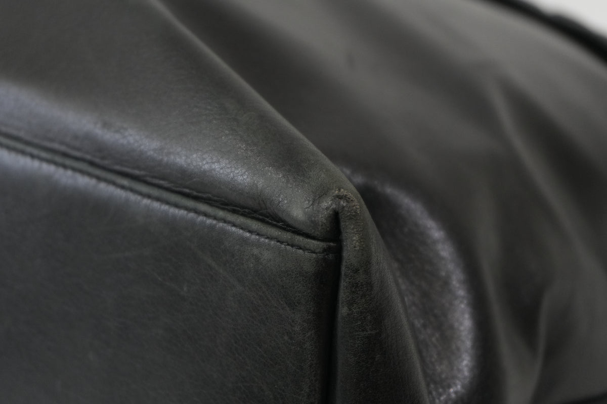 Pre-Owned Chanel Quilted Foldover Chain Tote Bag Black