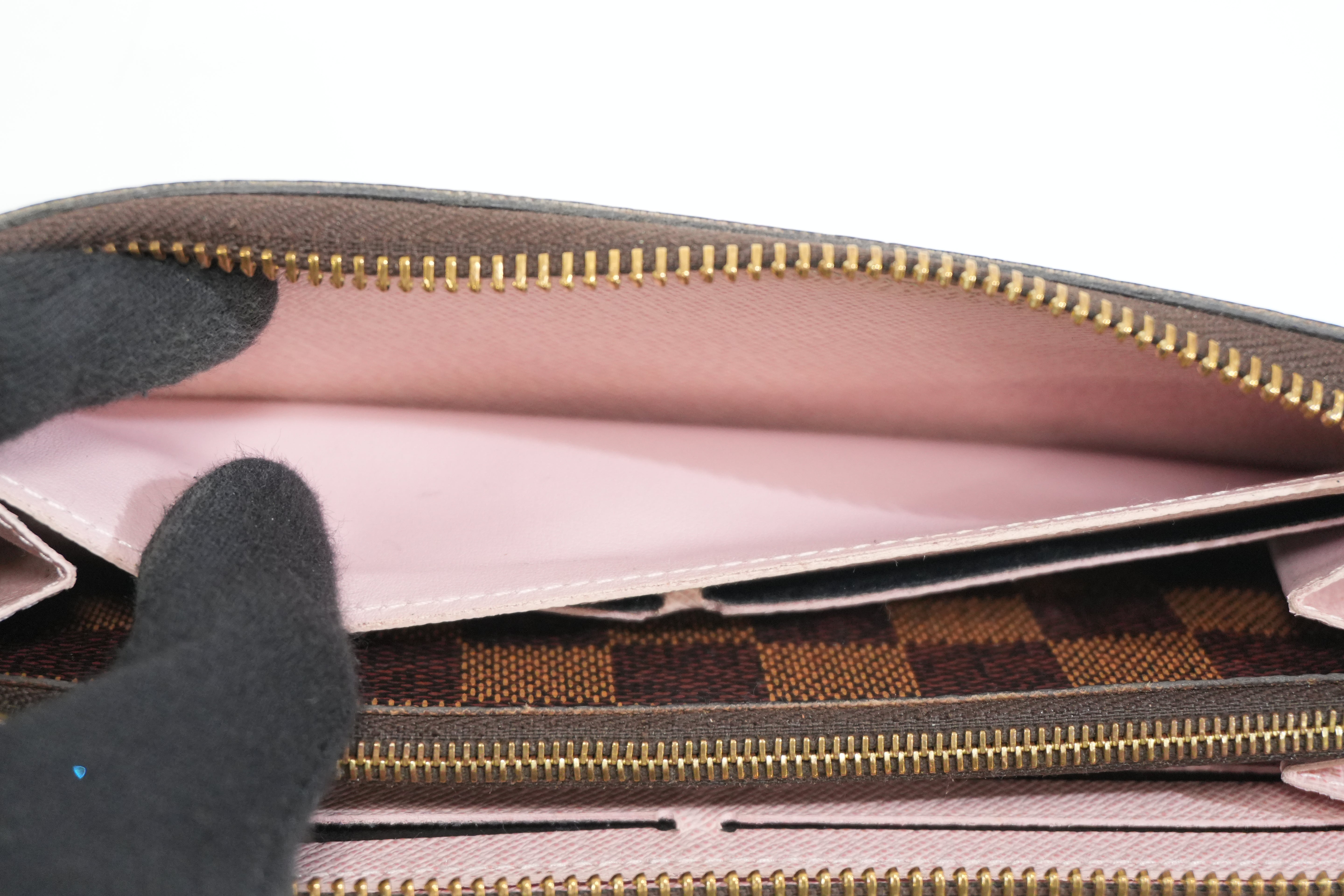 Pre-owned Louis Vuitton Damier Ebene Clemence Wallet