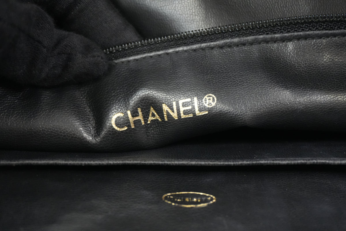 Pre-Owned Chanel Quilted Foldover Chain Tote Bag Black