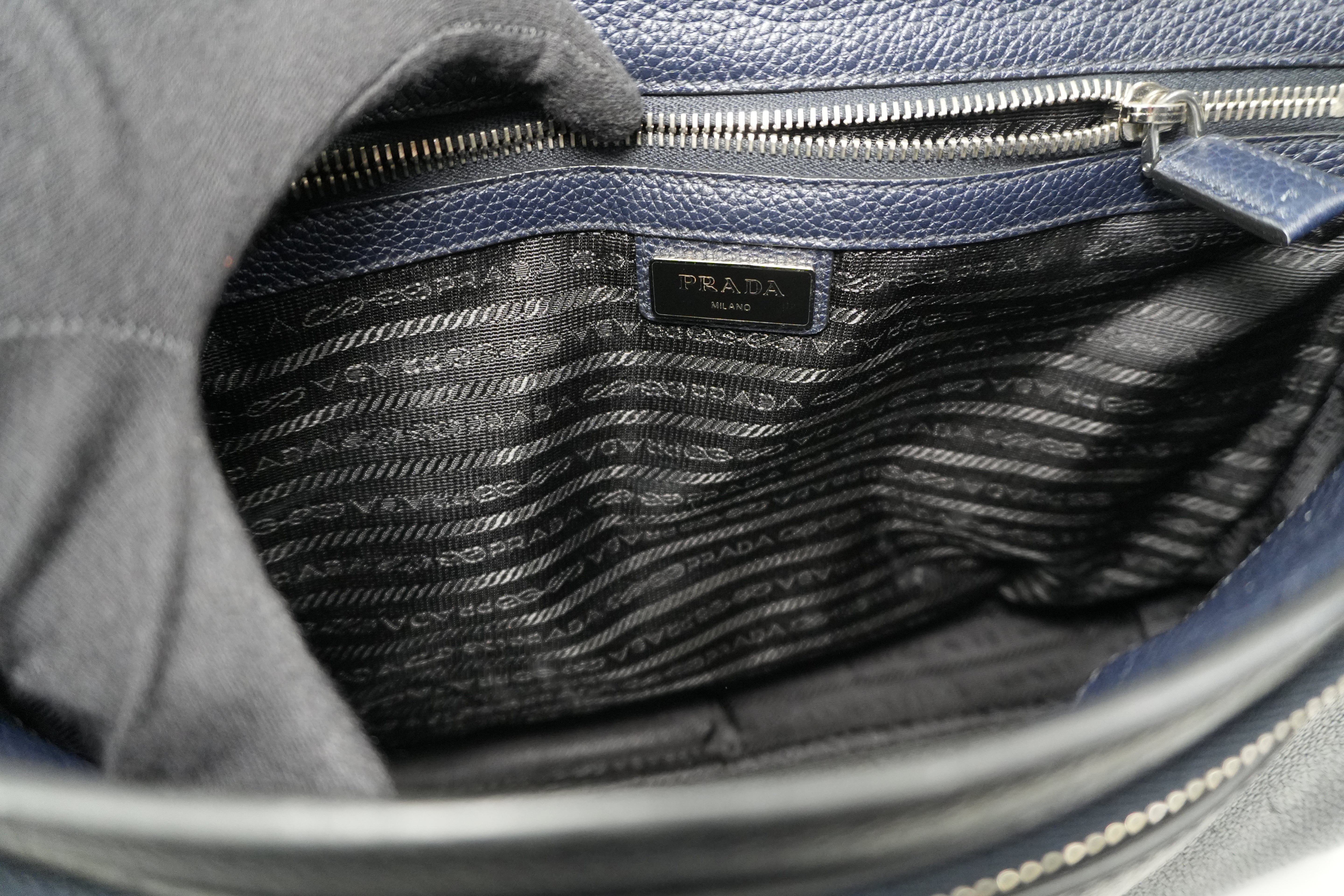Pre-Owned Prada Briefcase Navy Blue