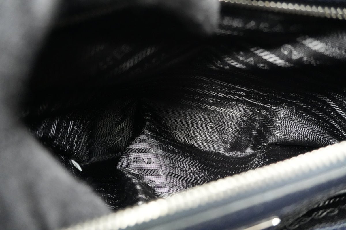 Pre-Owned Prada Briefcase Navy Blue