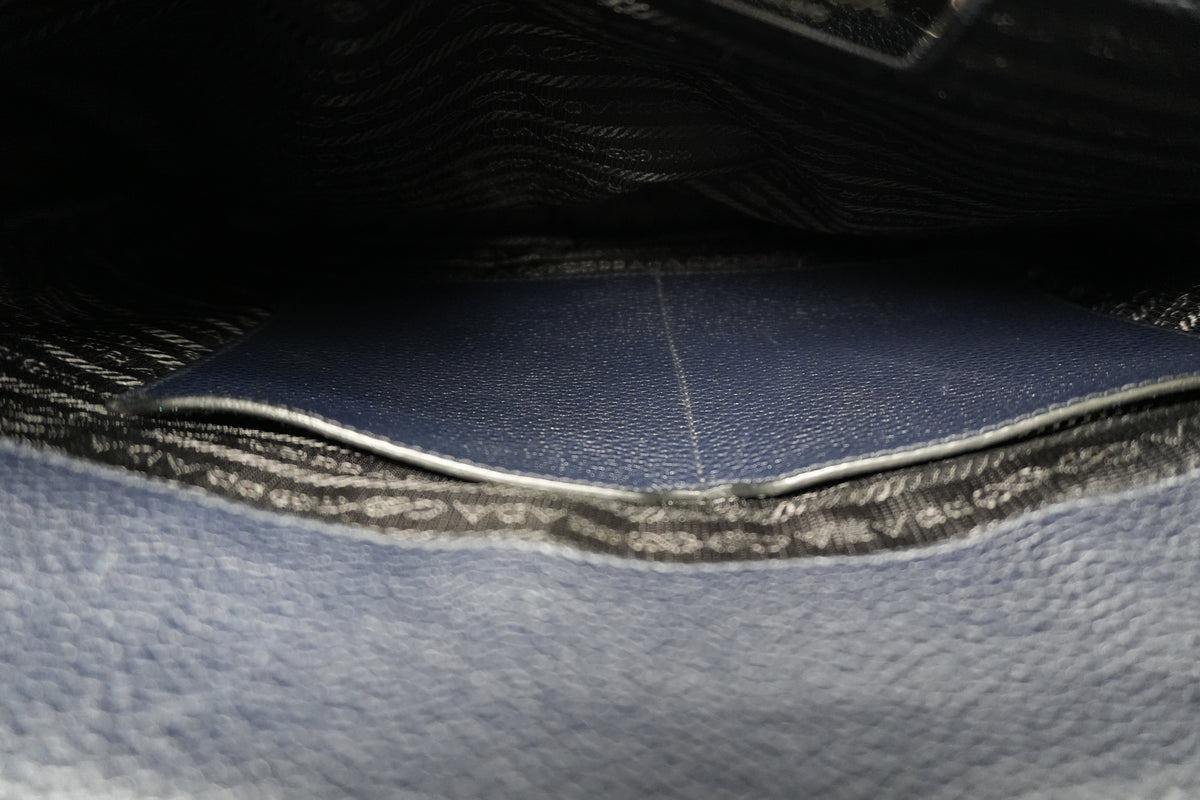 Pre-Owned Prada Briefcase Navy Blue