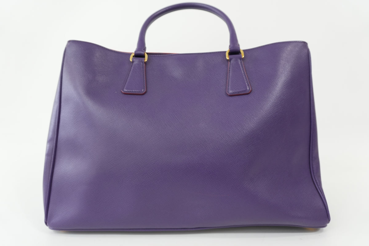 Pre-Owned Prada Saffiano Lux Galleria Double Zip Handbag Purple