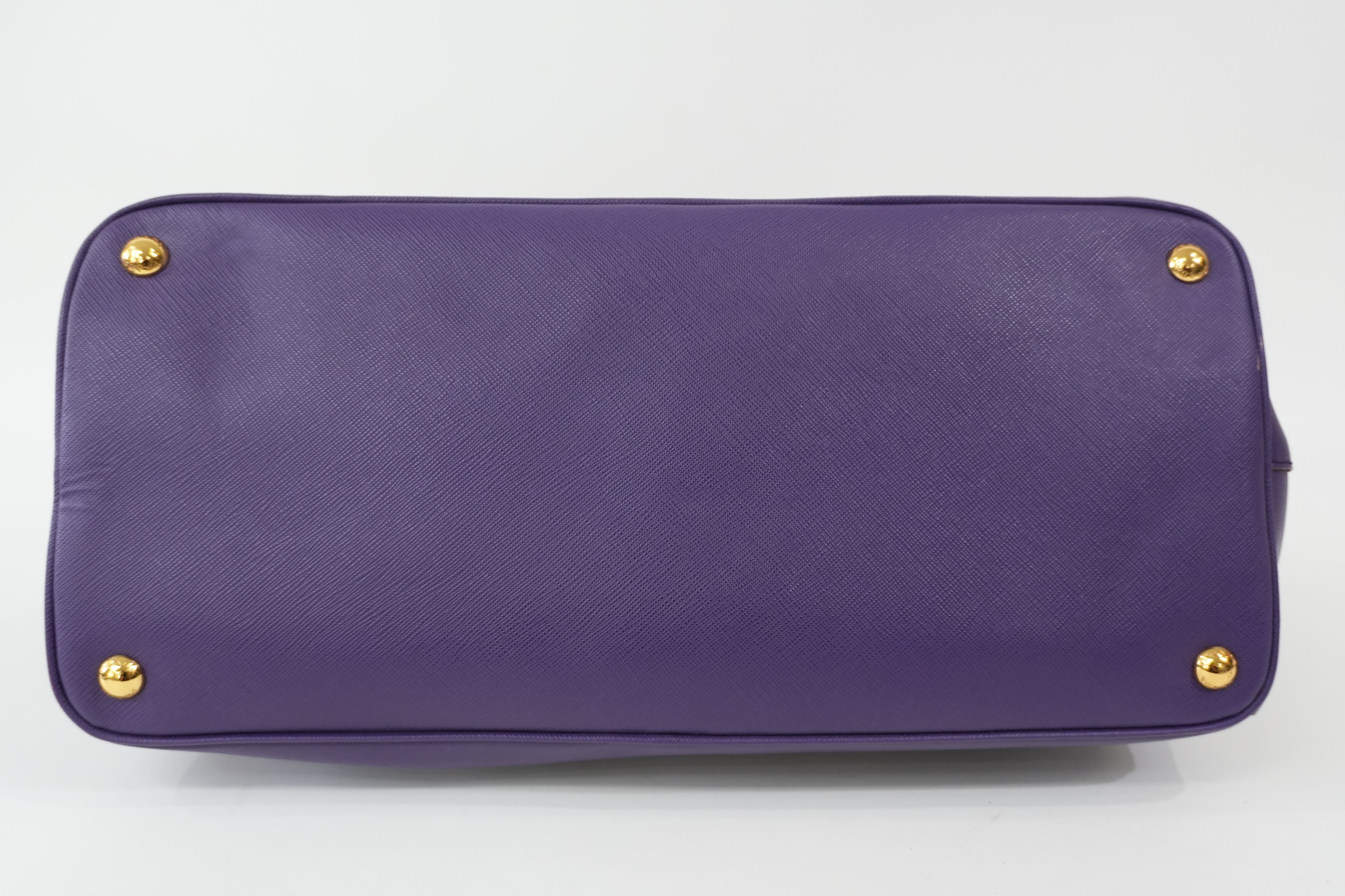 Pre-Owned Prada Saffiano Lux Galleria Double Zip Handbag Purple