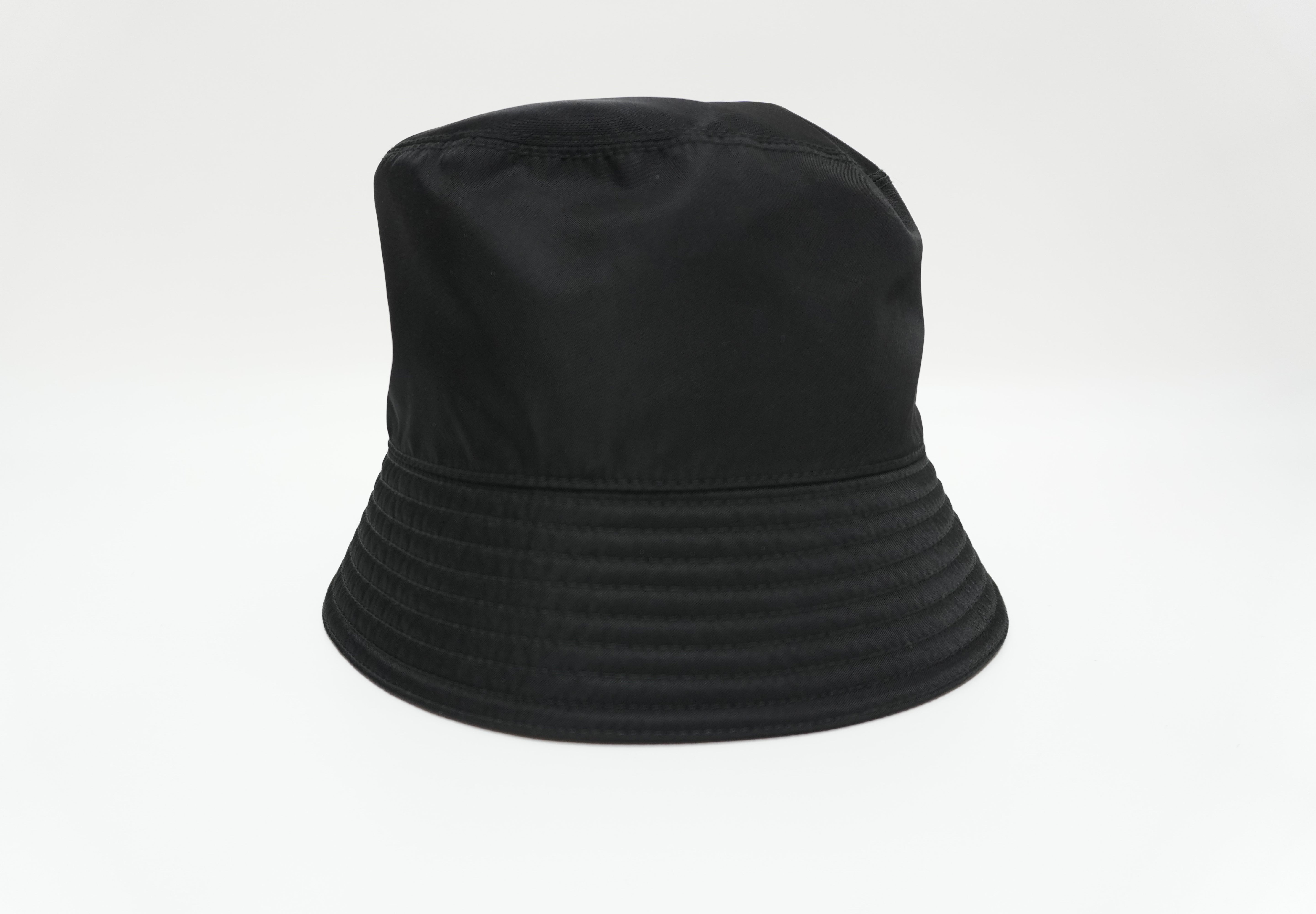 Prada Bucket Hat Black Used
