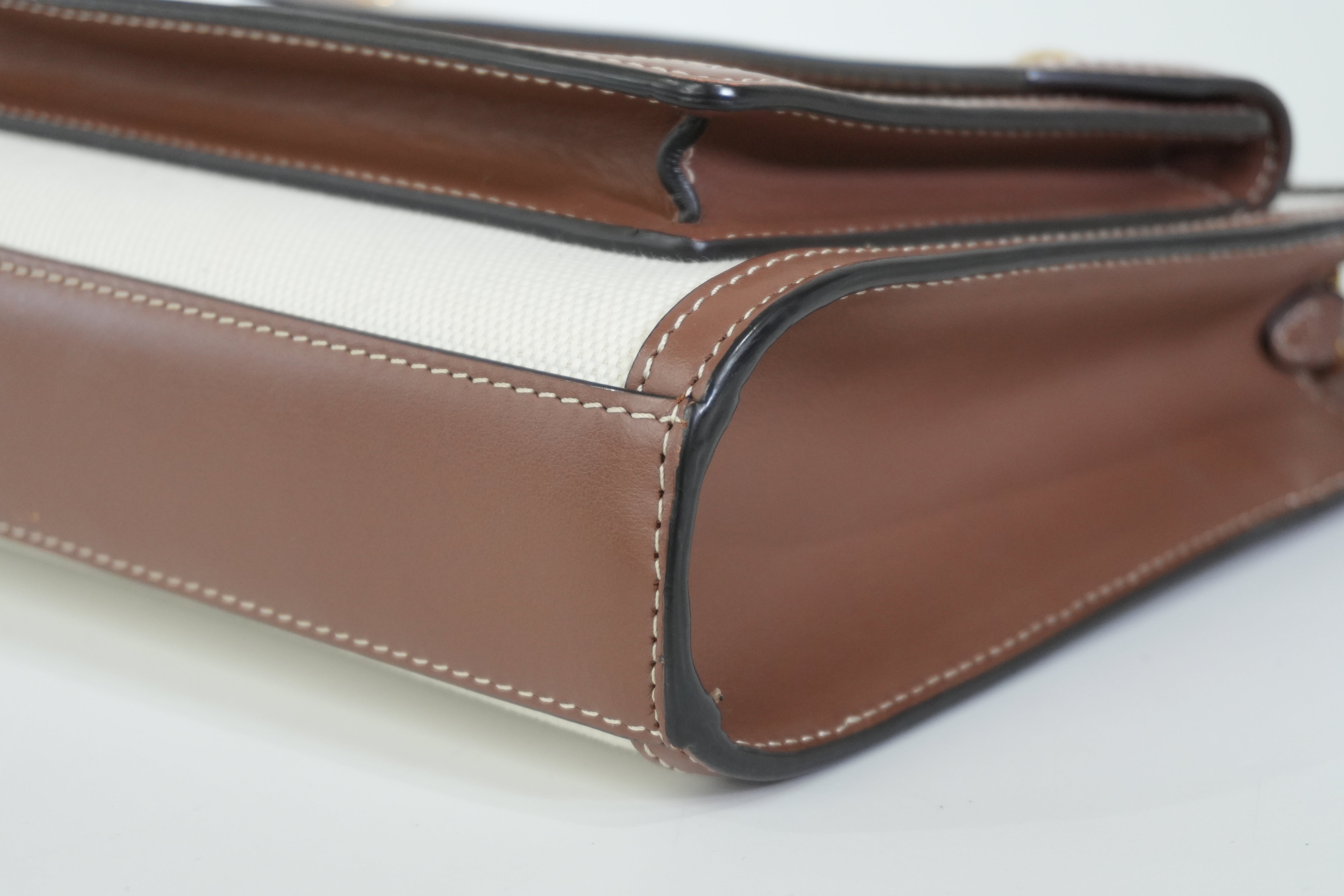 Pre-owned Burberry Shoulder Bag Ivory and Brown