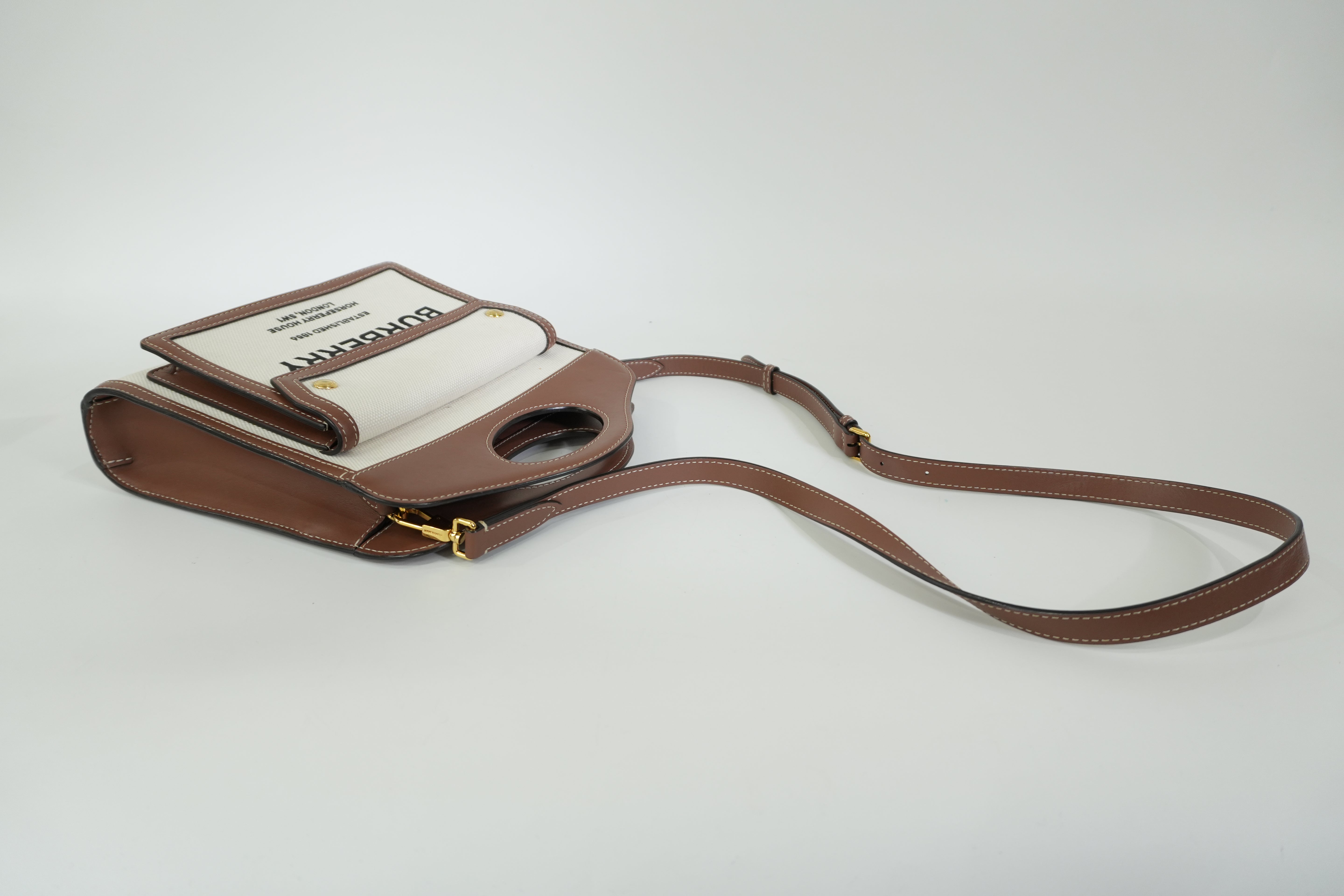 Pre-owned Burberry Shoulder Bag Ivory and Brown