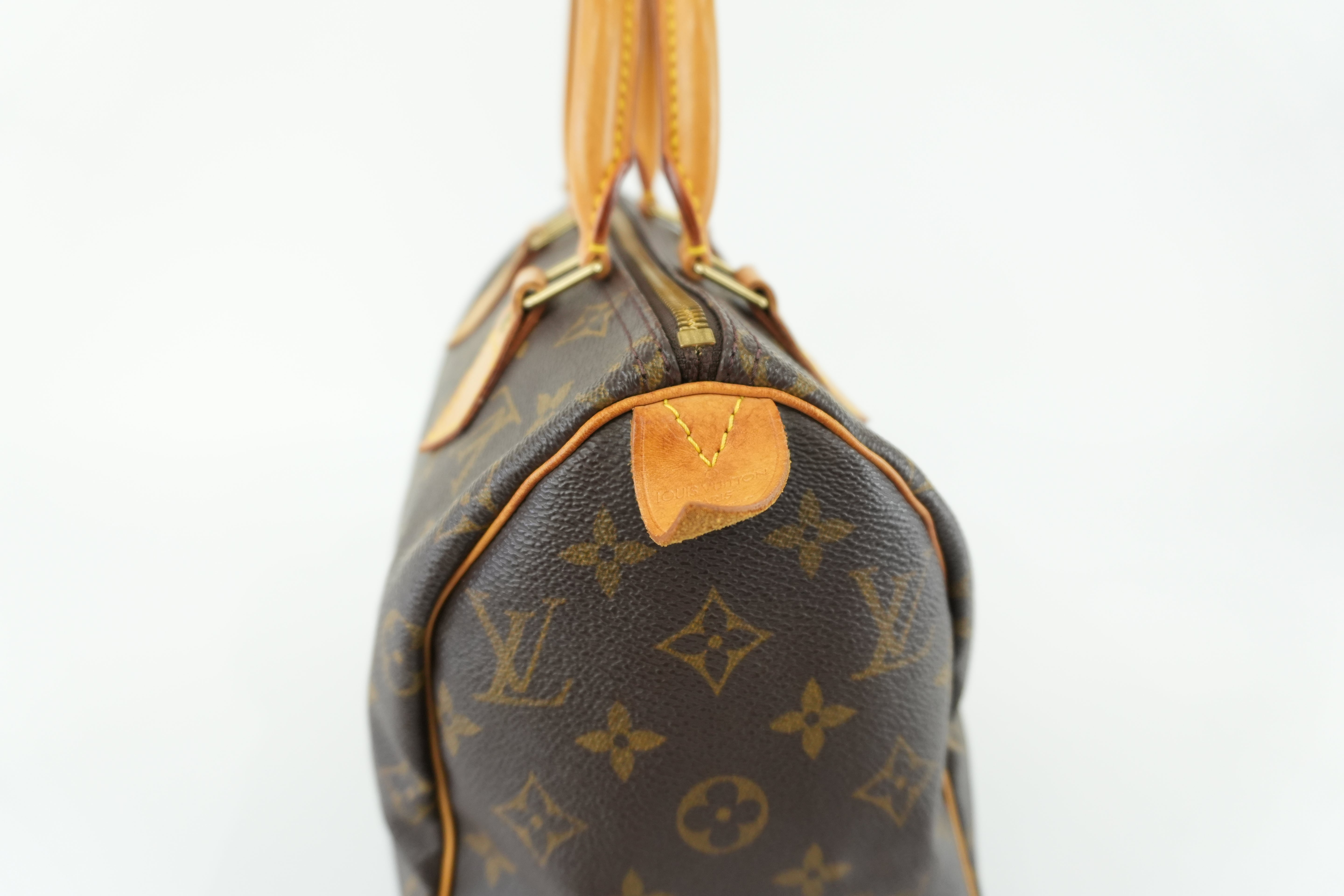 Louis Vuitton Monogram Speedy 25 Used