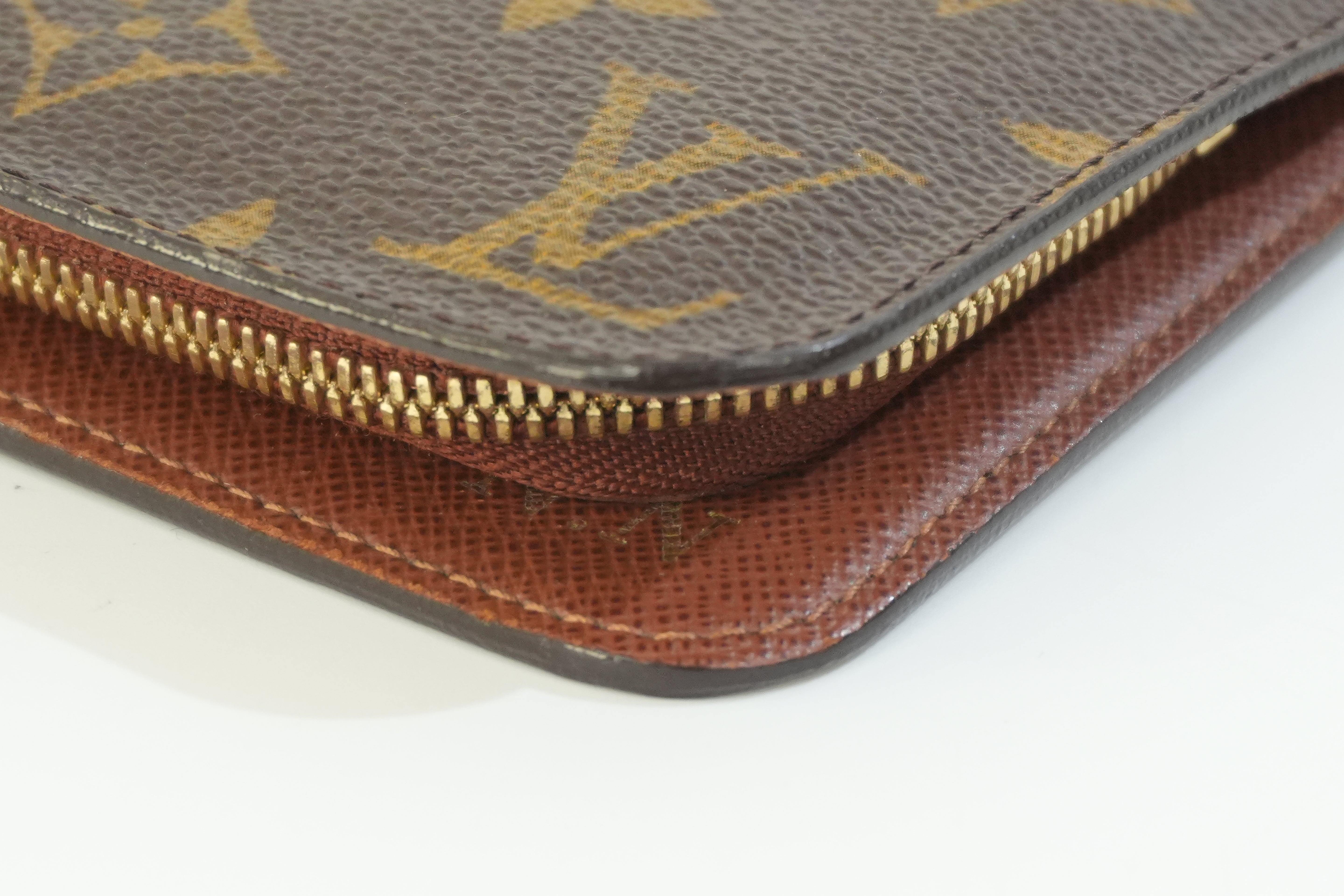 Pre-owed Louis Vuitton Monogram Zippy Coin Case