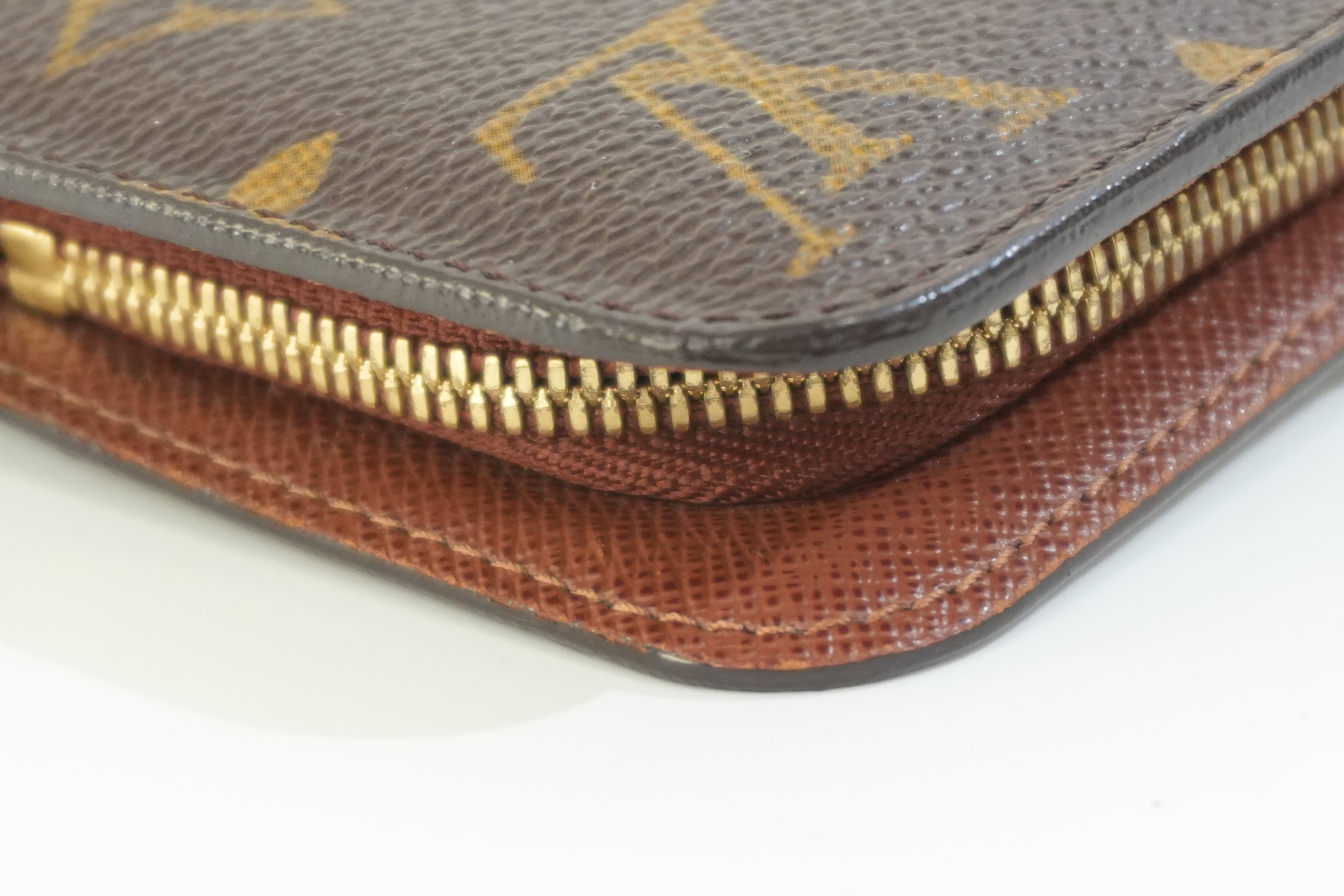 Pre-owed Louis Vuitton Monogram Zippy Coin Case