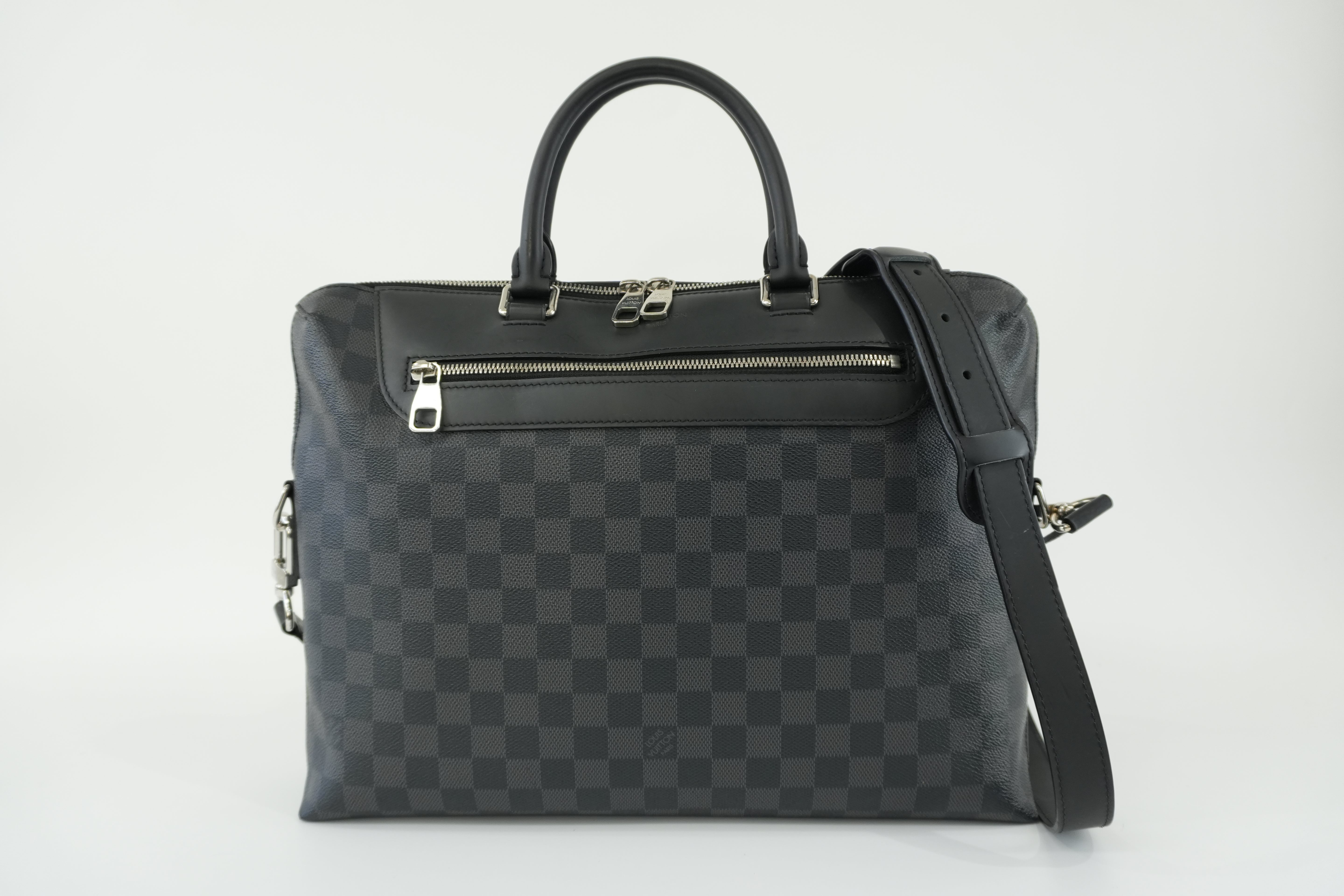 Louis Vuitton Damier Graphite Porte Documents Used