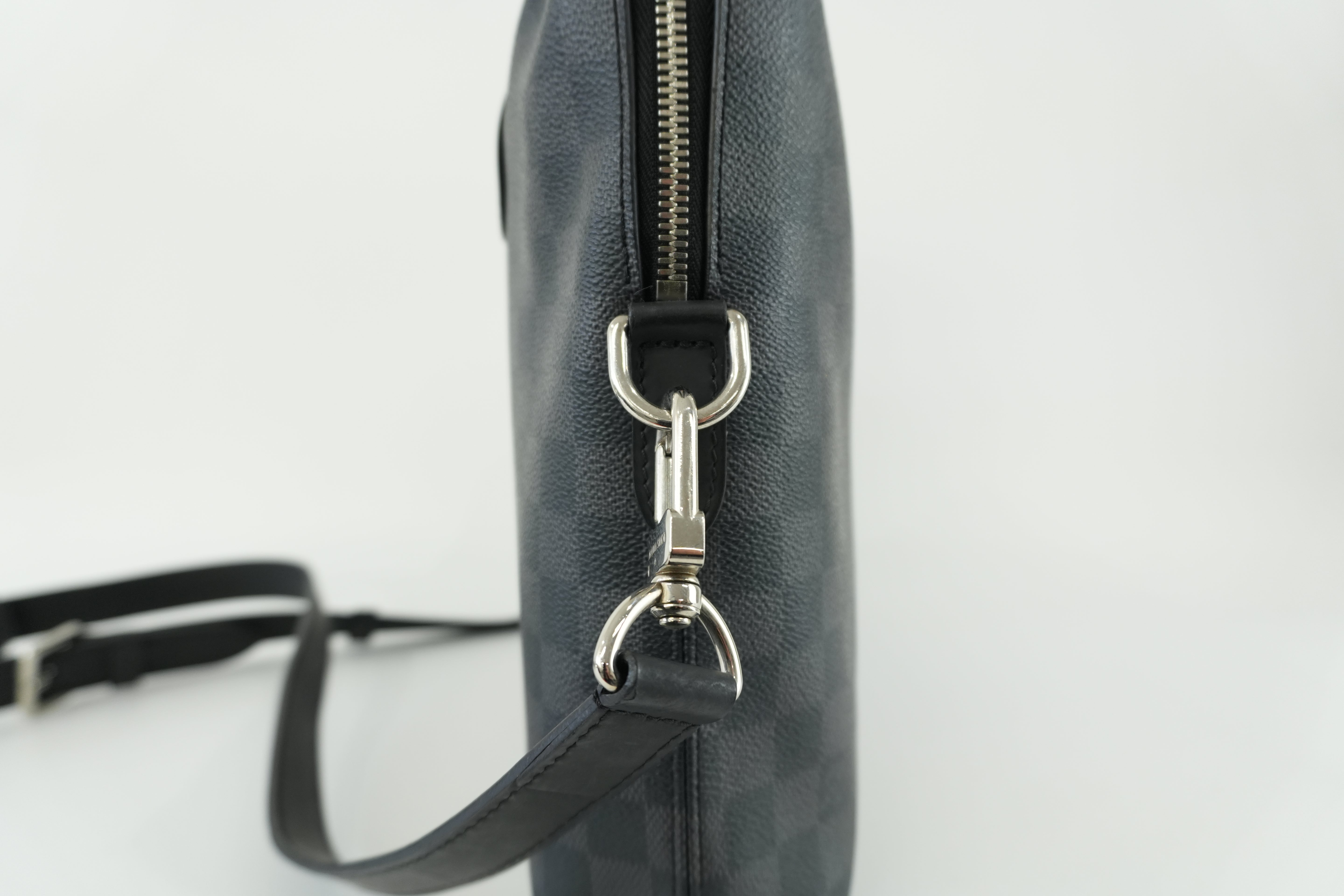 Louis Vuitton Damier Graphite Porte Documents Used