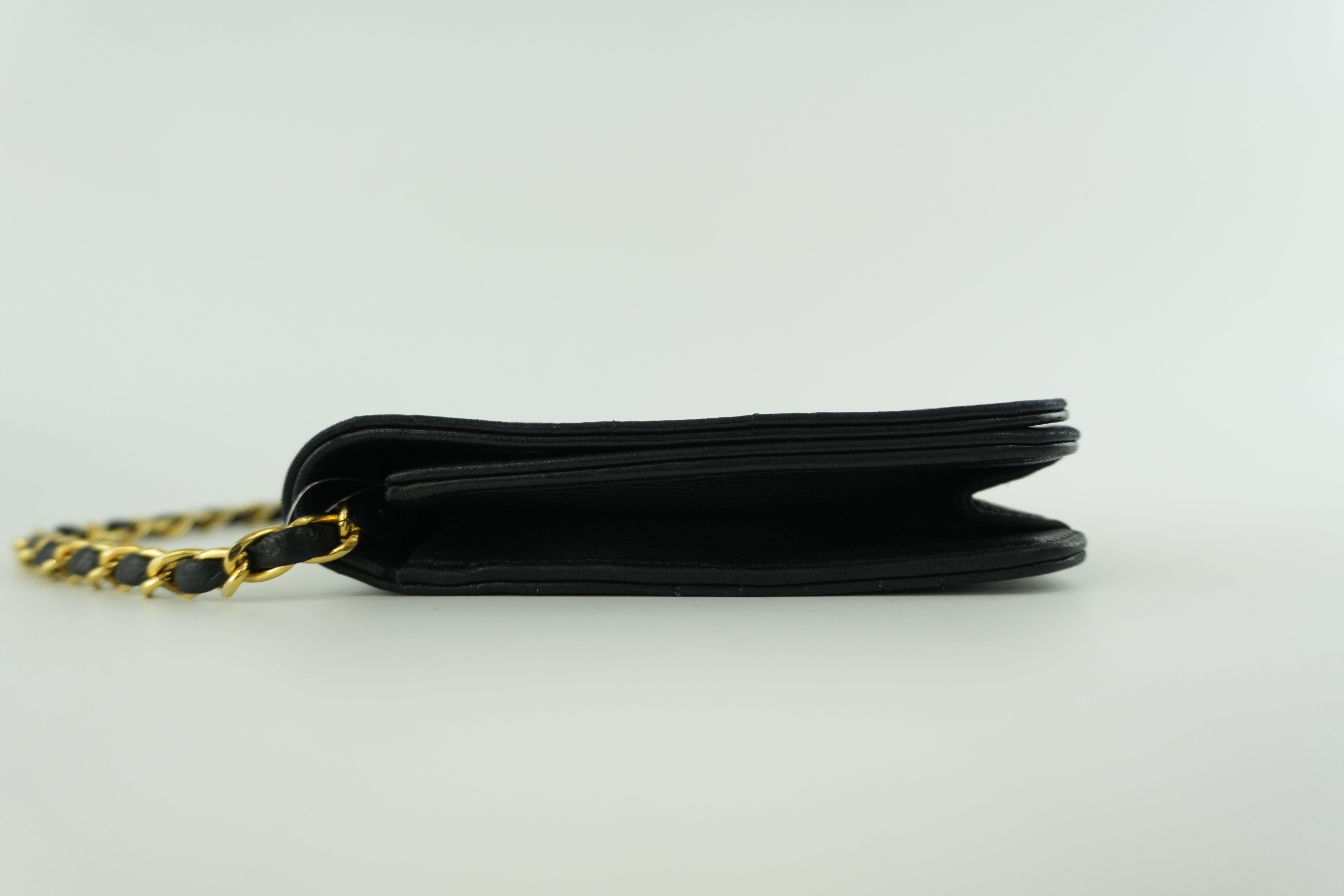 Pre-owned Chanel Lambskin Leather Chain Shoulder Bag Black