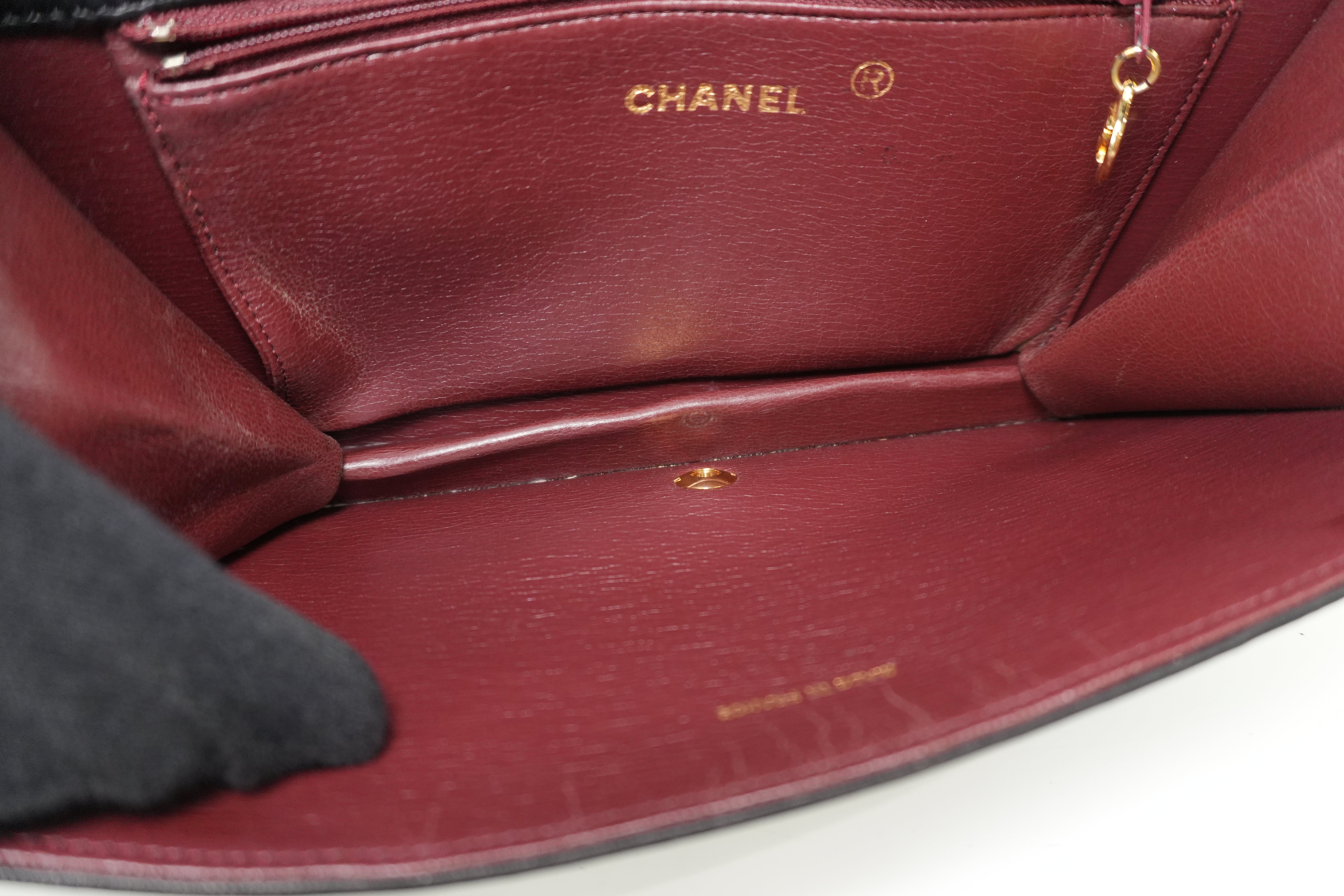 Pre-owned Chanel Lambskin Leather Chain Shoulder Bag Black