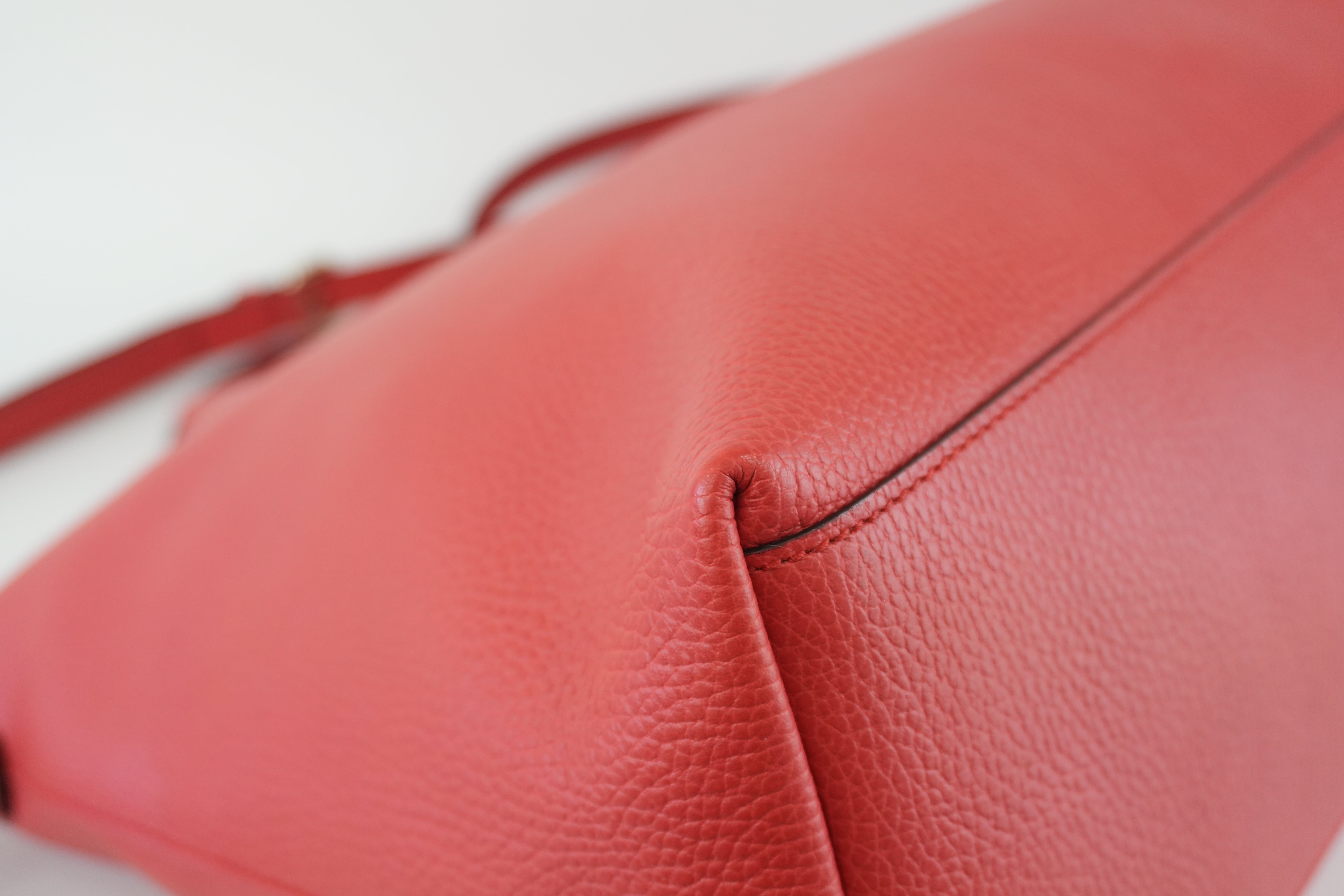 Gucci Two Way Bag Red Used