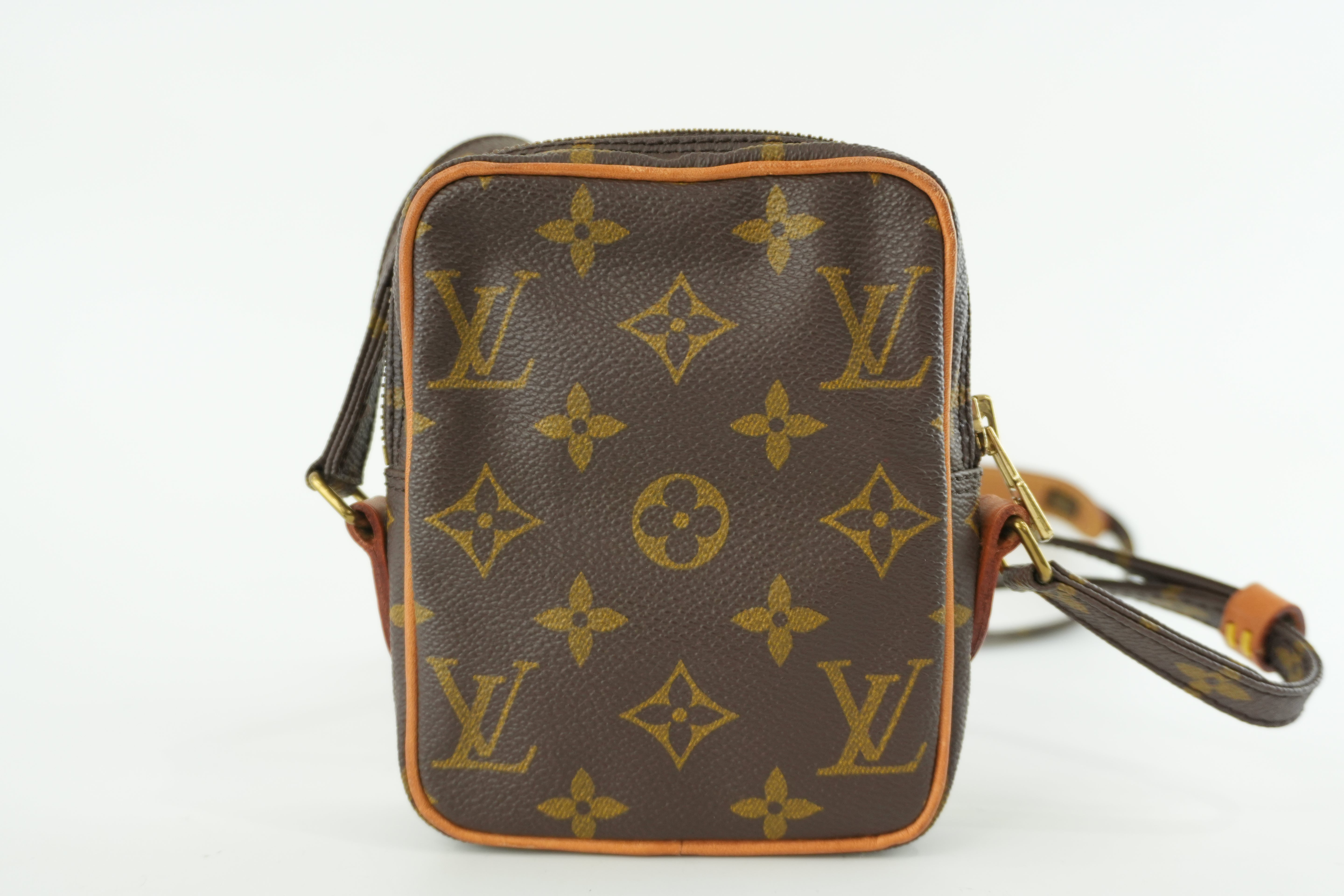 Pre-owned Louis Vuitton Monogram Mini Danube Shoulder Bag