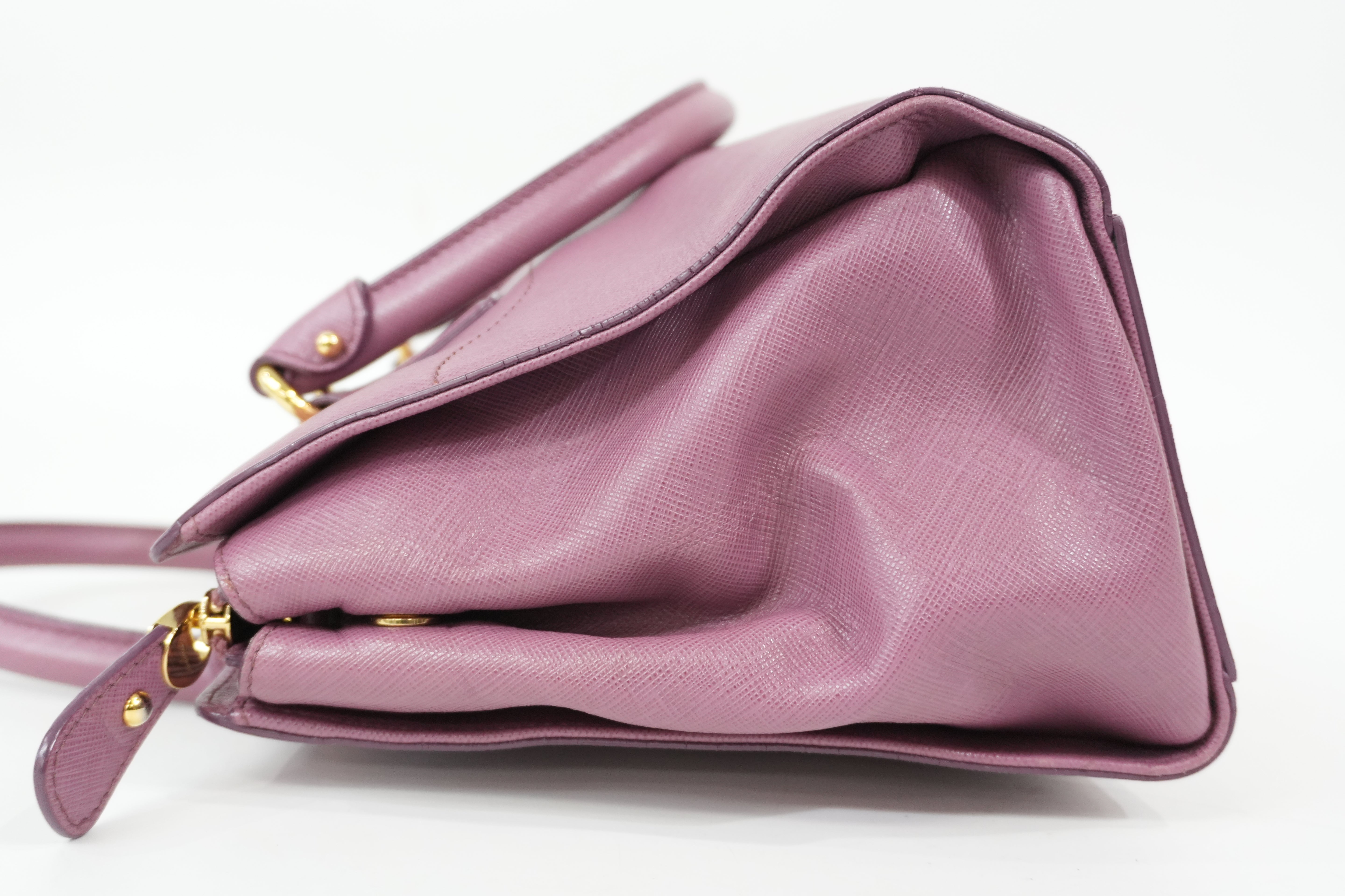 Pre-Owned Salvatore Ferragamo Beky Handbag Pink
