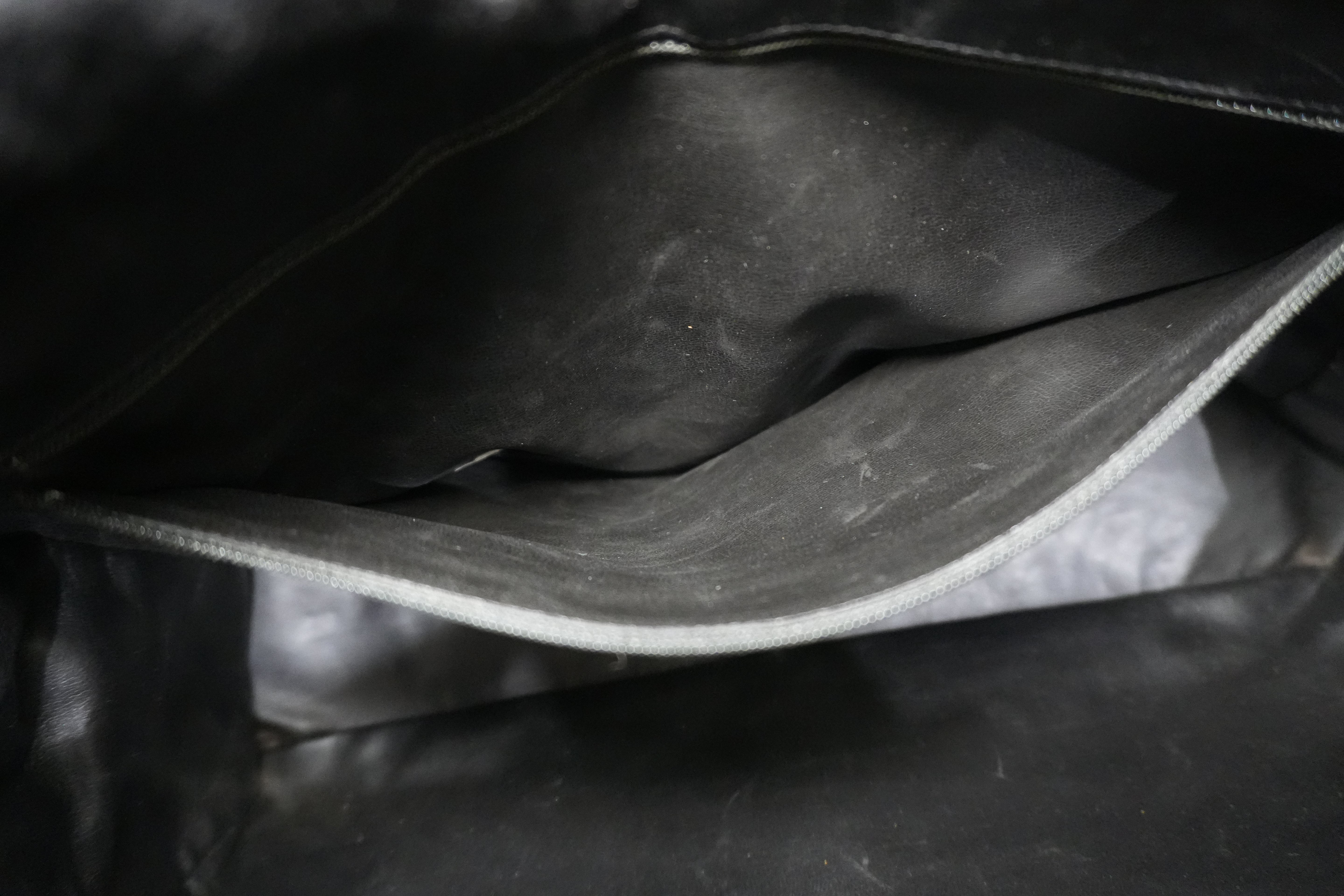 Pre-owned Chanel Lambskin Leather Chain Tote Bag Black