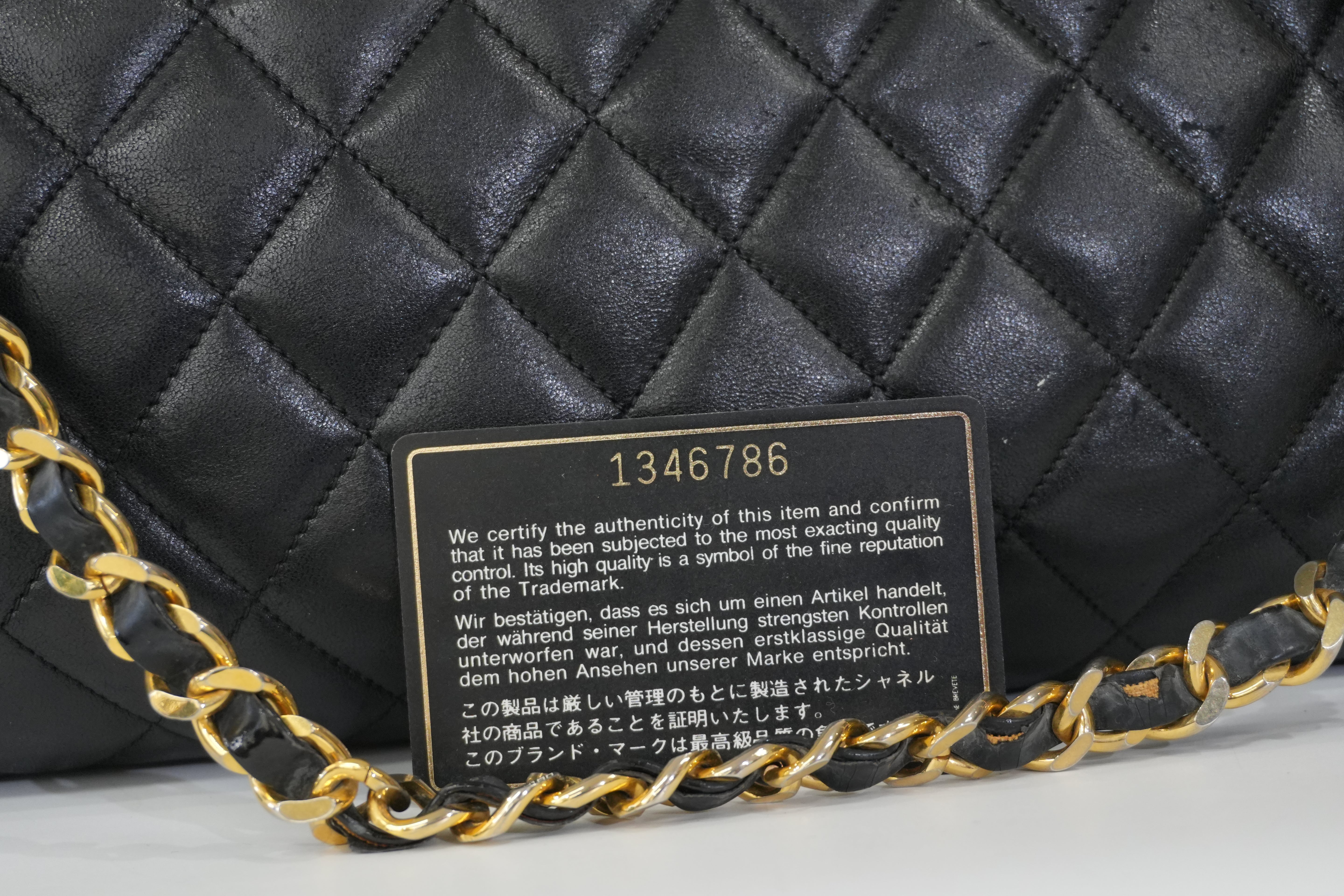 Pre-owned Chanel Lambskin Leather Chain Tote Bag Black