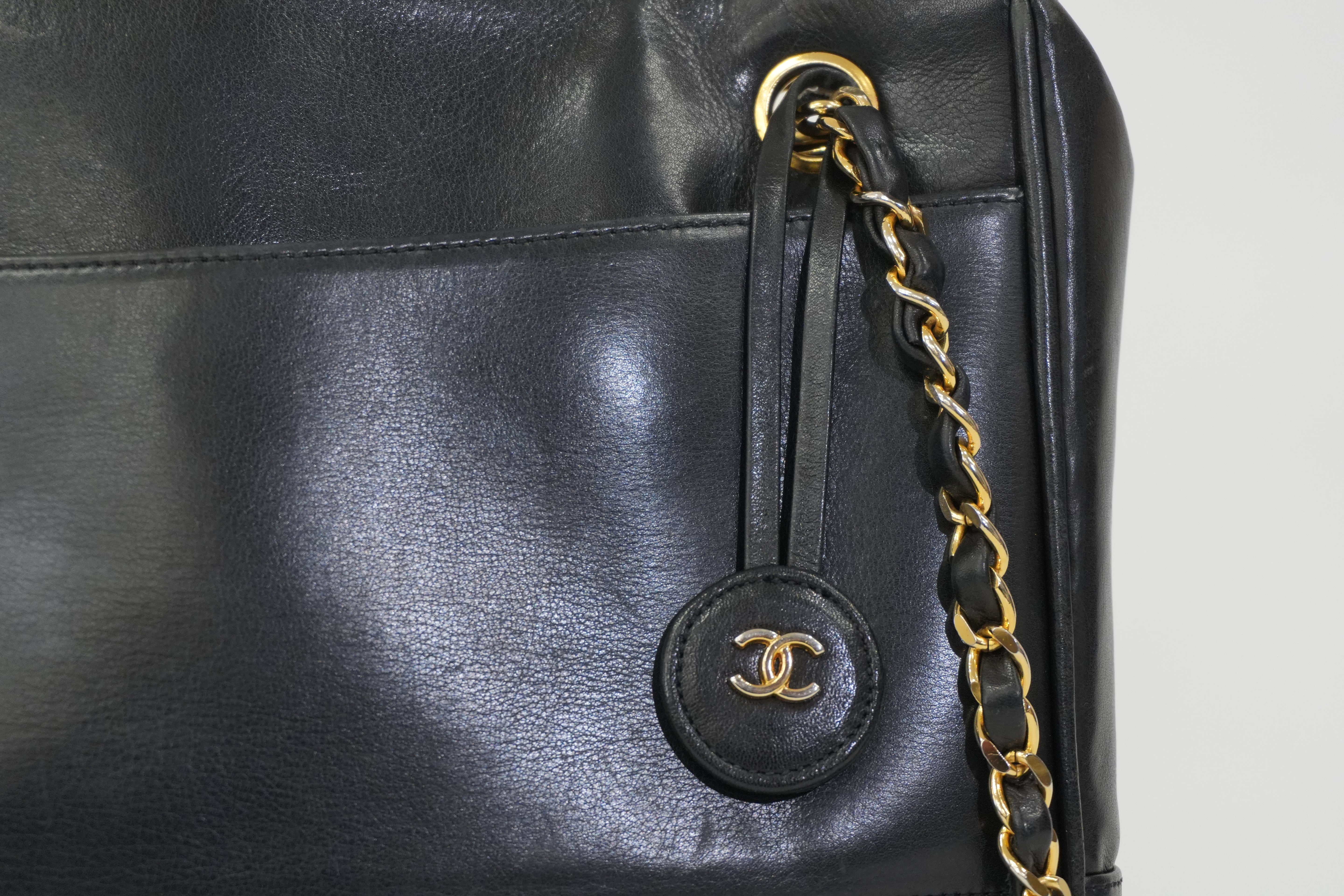 Pre-owned Chanel Lambskin Leather Chain Shoulder Bag Black