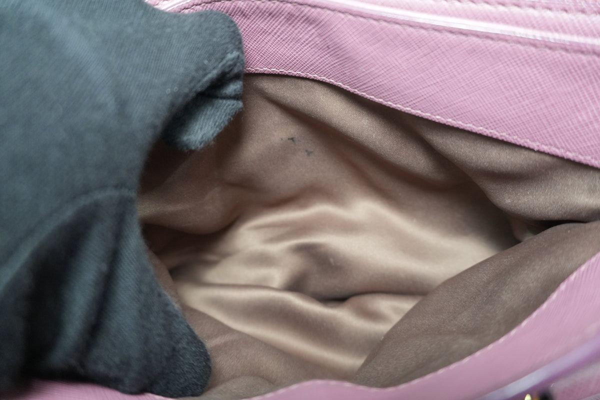 Pre-Owned Salvatore Ferragamo Beky Handbag Pink