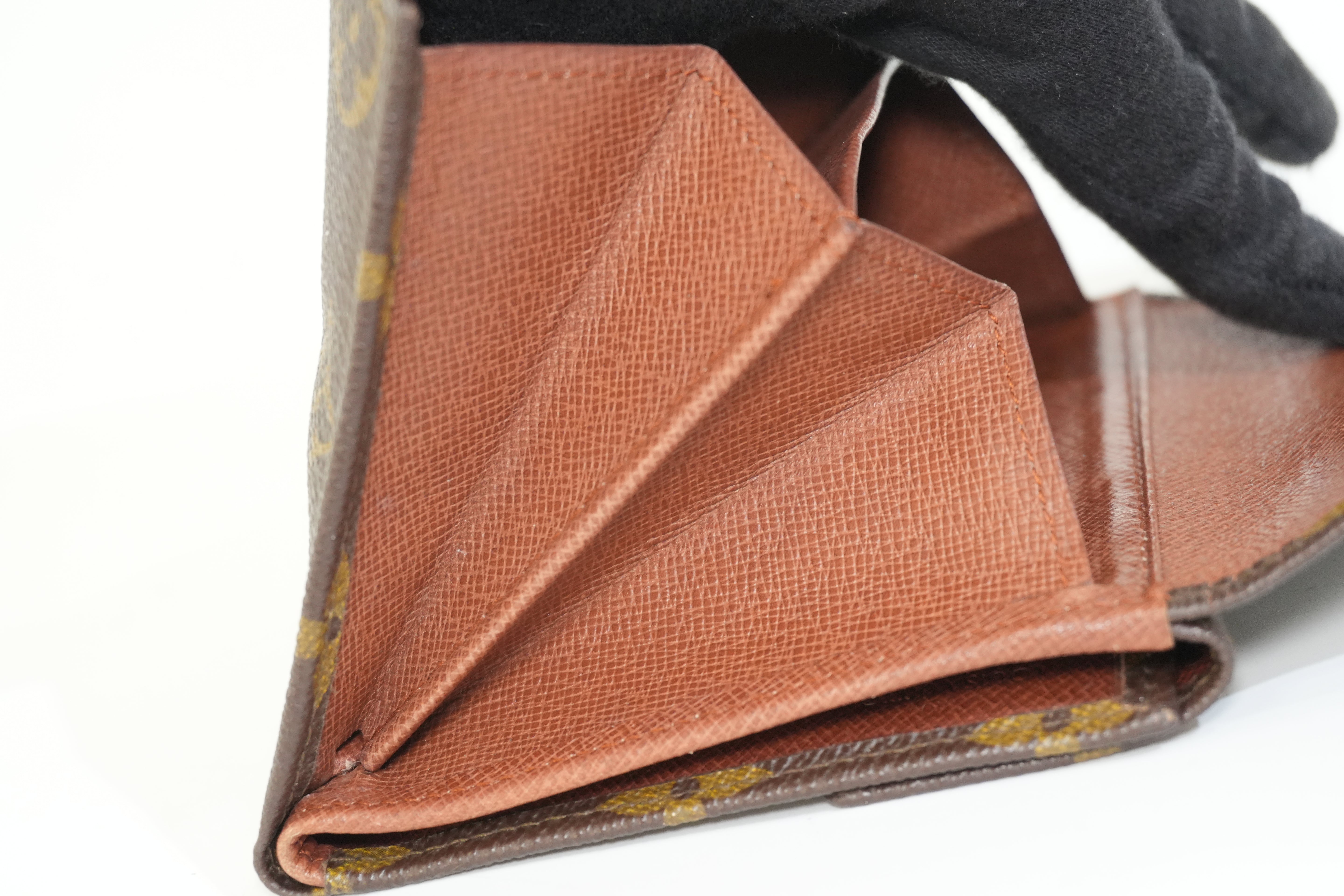 Pre-owned Louis Vuitton Monogram Compact Wallet