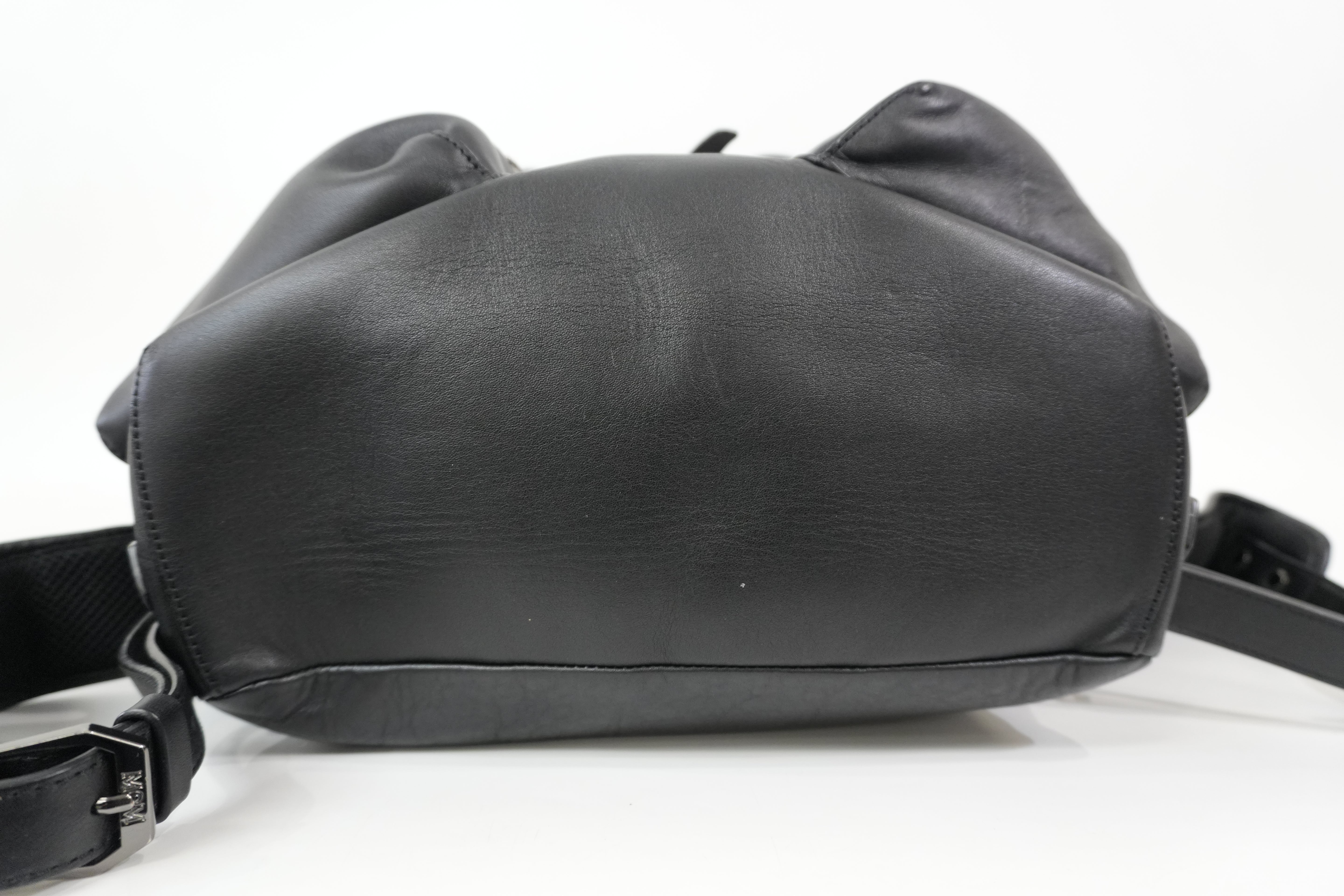 Pre-Owned MCM Limited Edition Exotic Drawstring Backpack Gray and Black