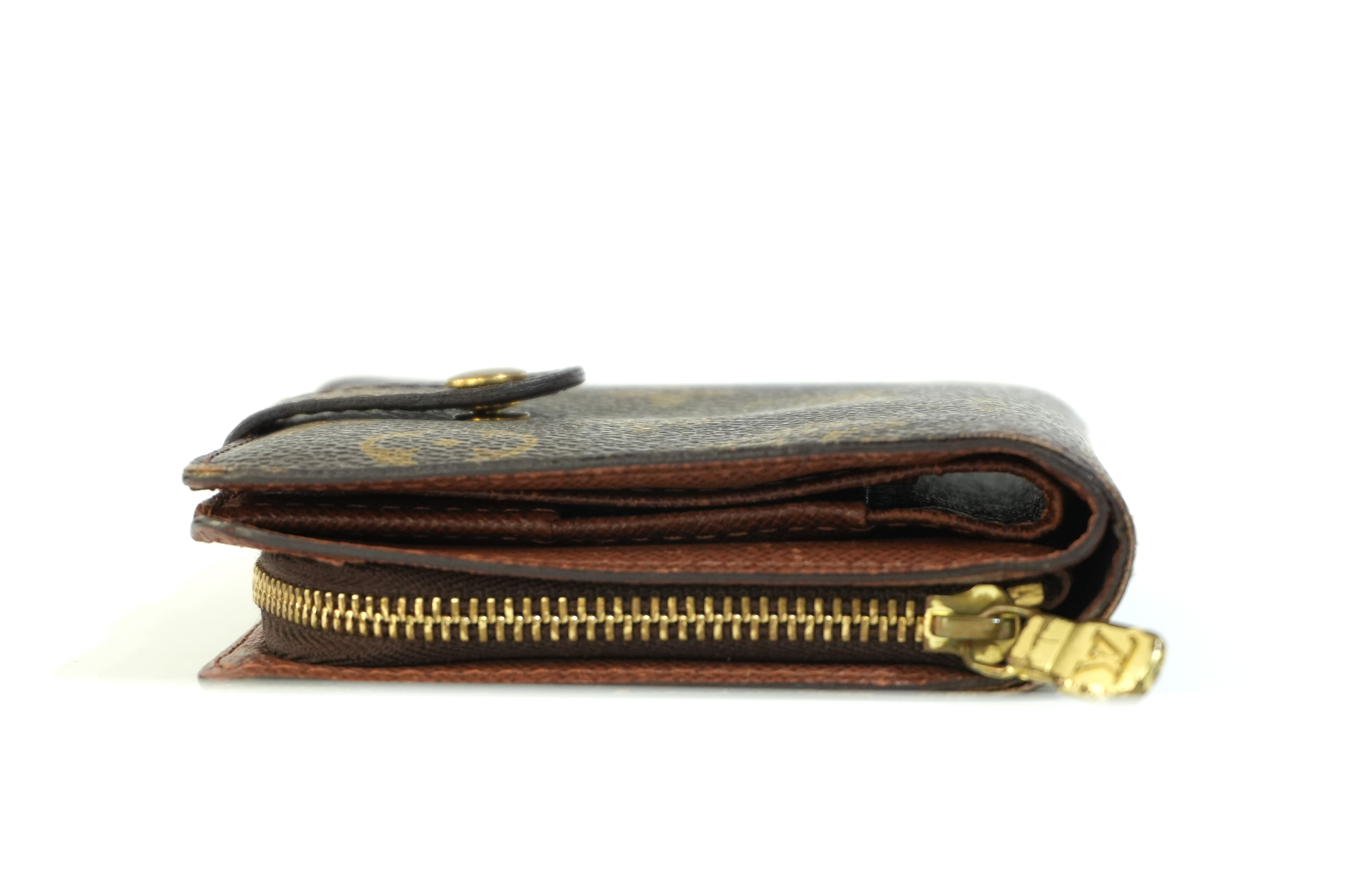 Pre-owned Louis Vuitton Monogram Compact Wallet