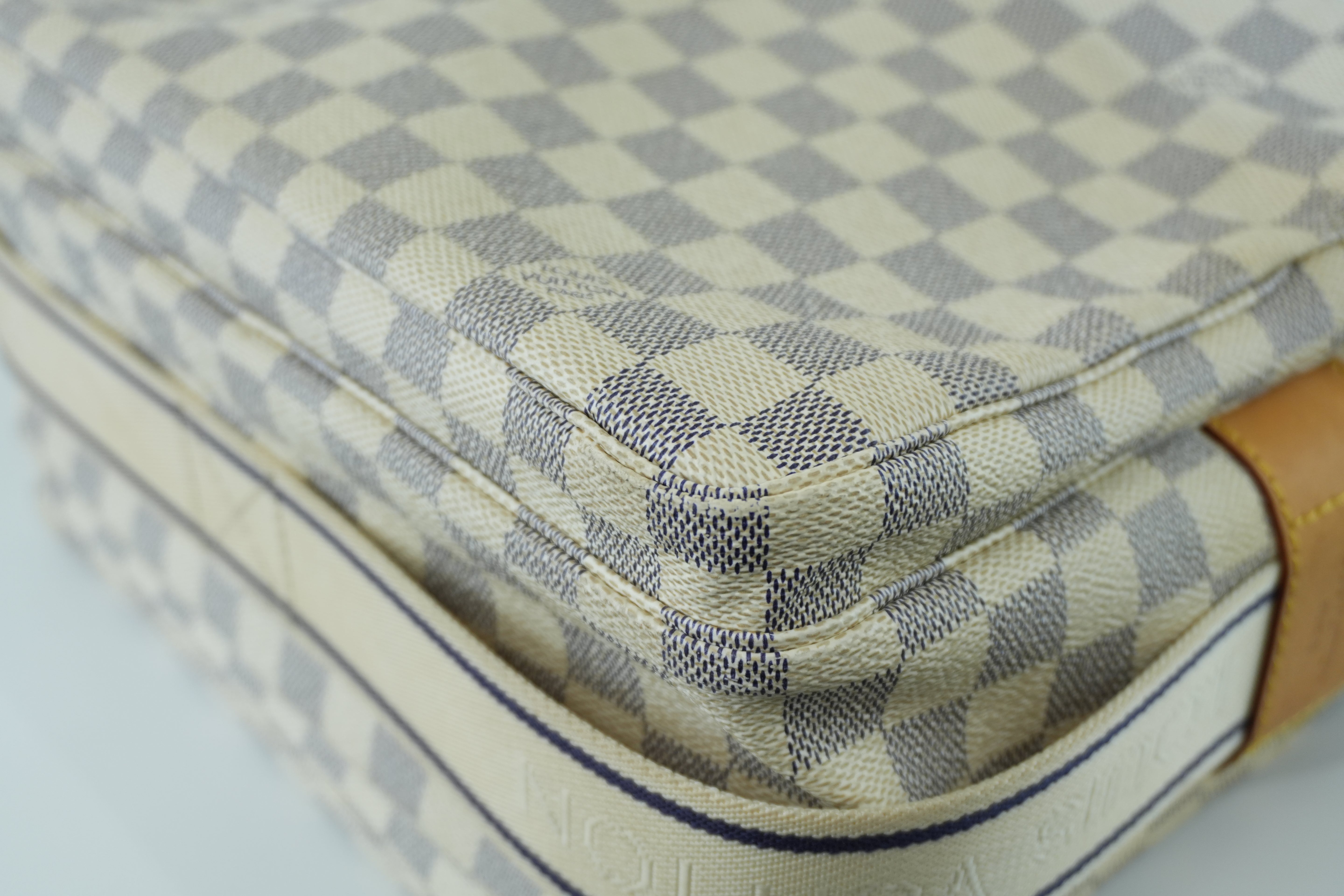 Louis Vuitton Damier Azur Naviglio Messenger Bag Used