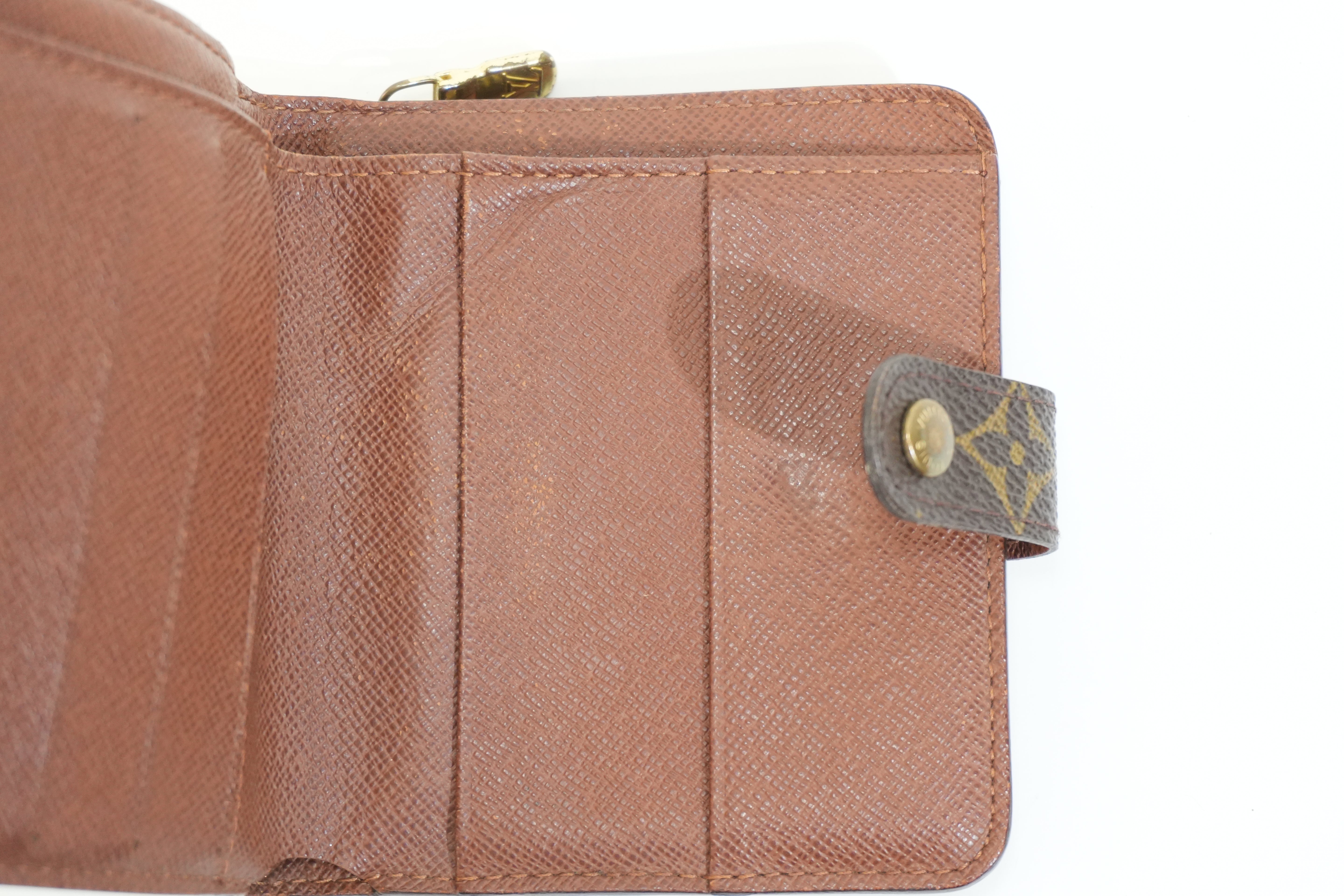 Pre-owned Louis Vuitton Monogram Compact Wallet