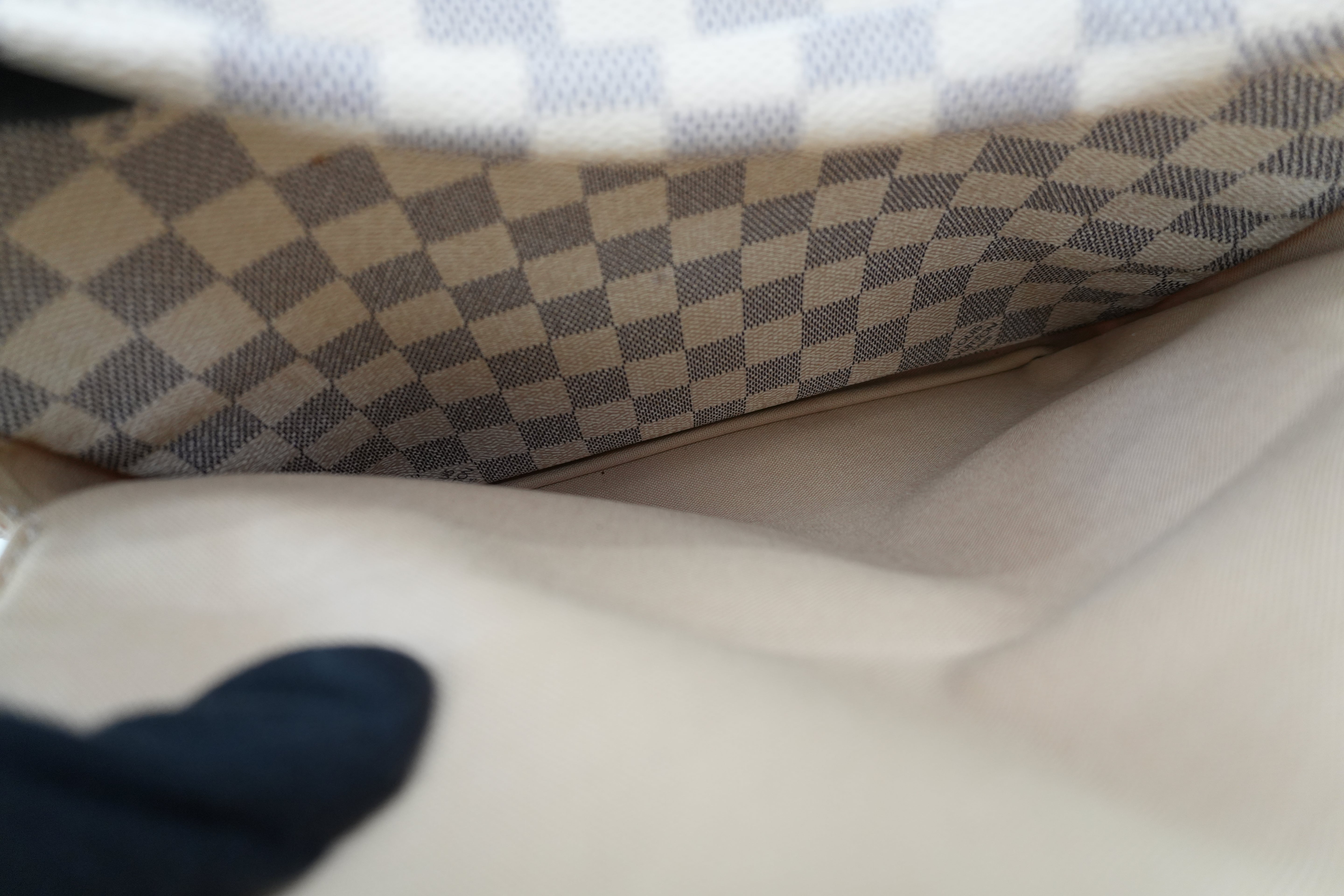 Louis Vuitton Damier Azur Naviglio Messenger Bag Used