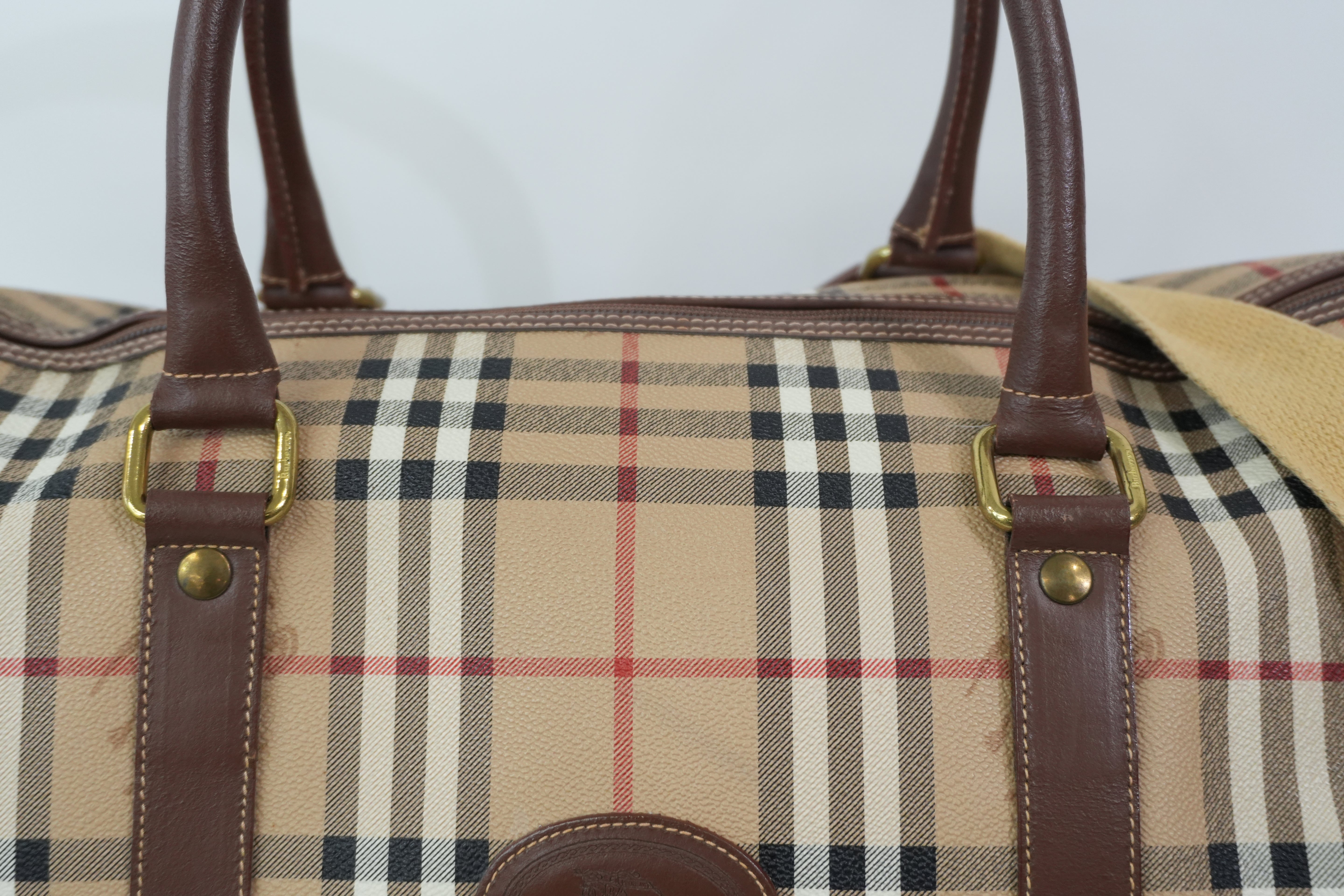 Pre-Owned Burberry Check Duffle Bag size 50 Beige