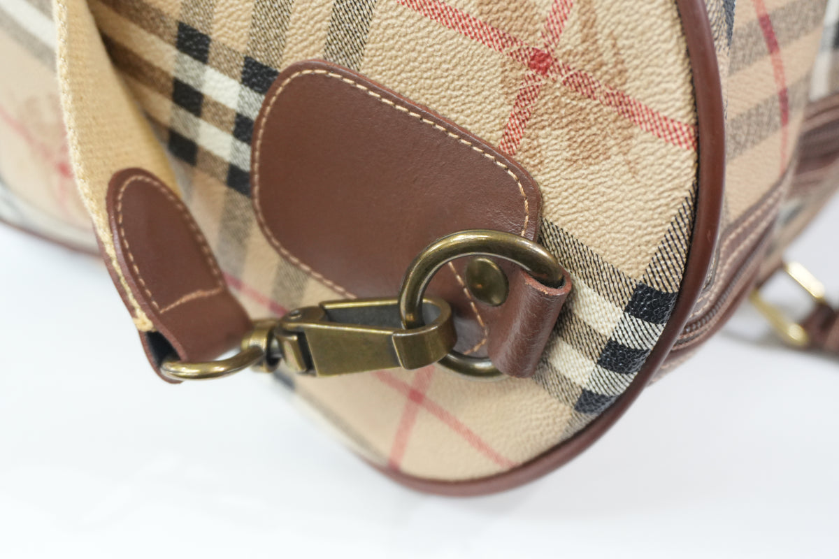 Pre-Owned Burberry Check Duffle Bag size 50 Beige