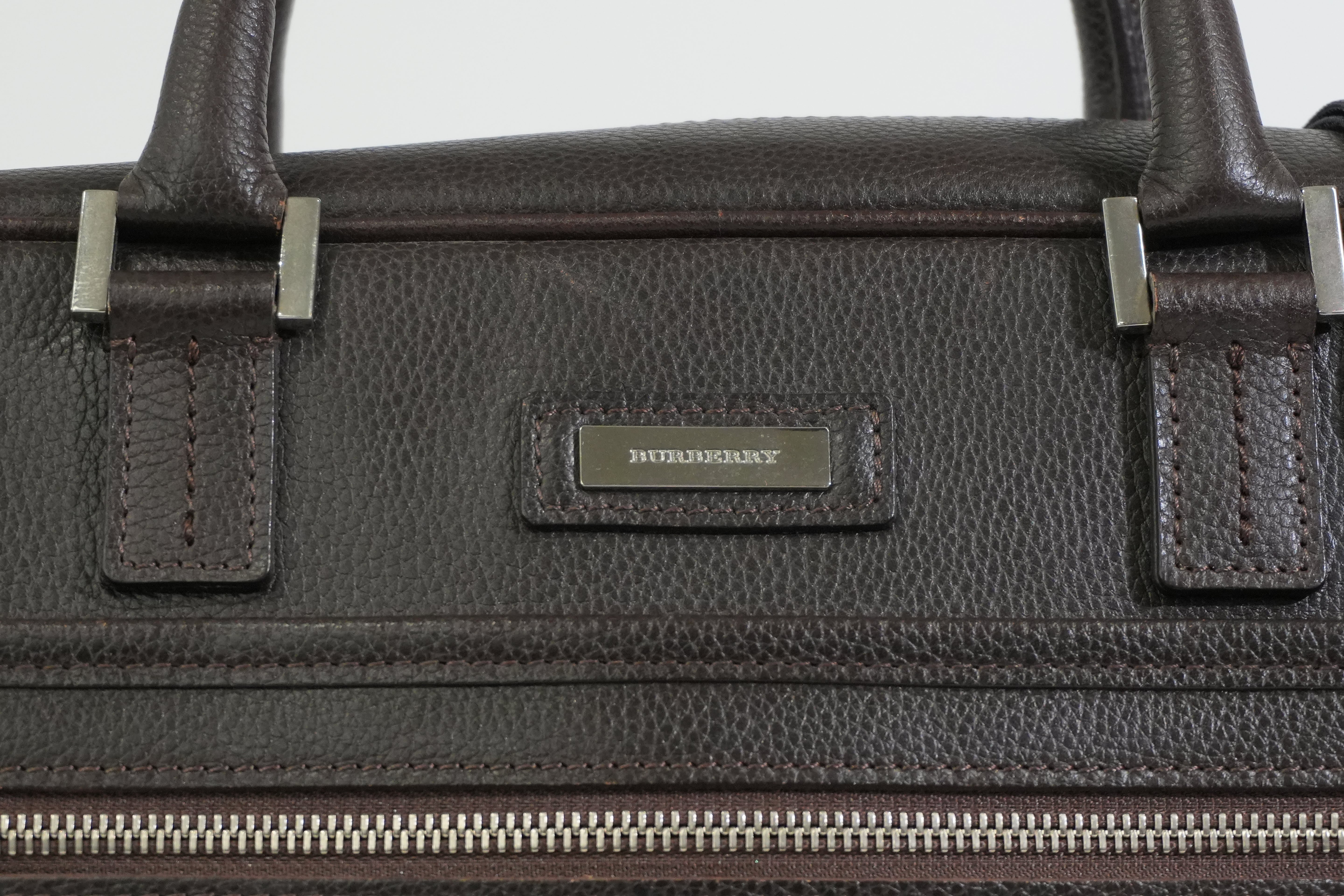 Pre-owned Burberry Briefcase Brown