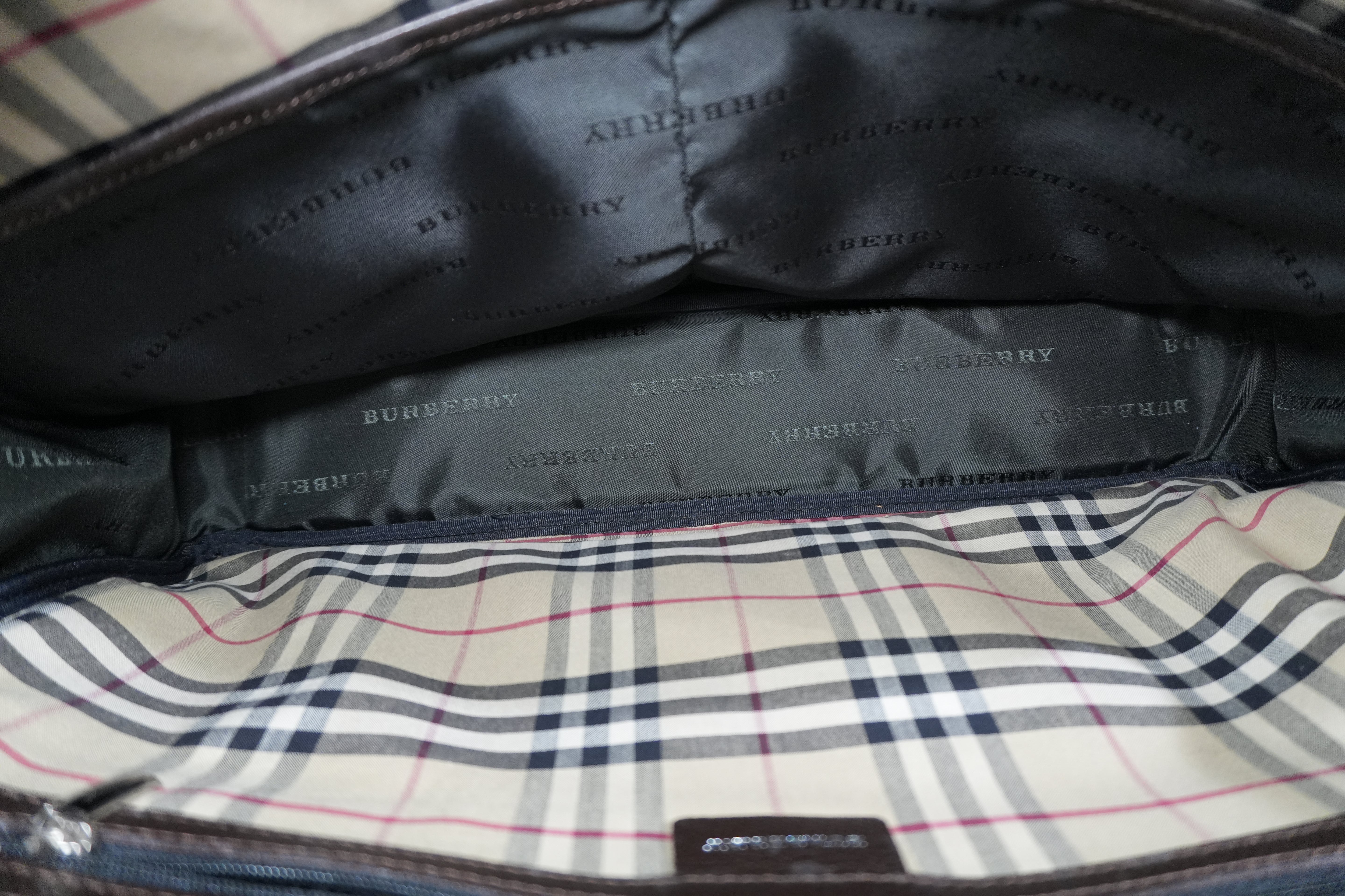Pre-owned Burberry Briefcase Brown