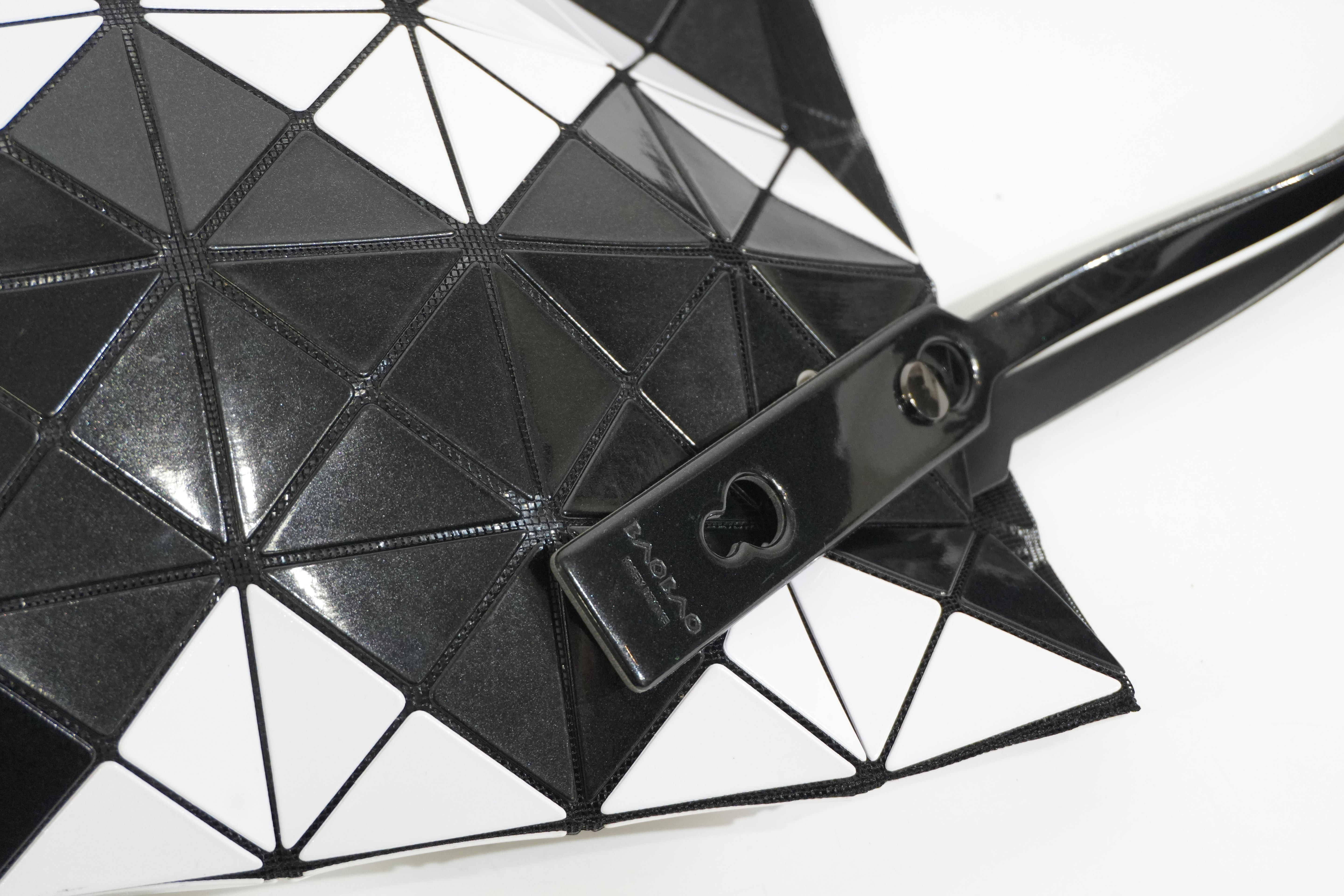 Pre-owned Baobao Tote Bag Black and White