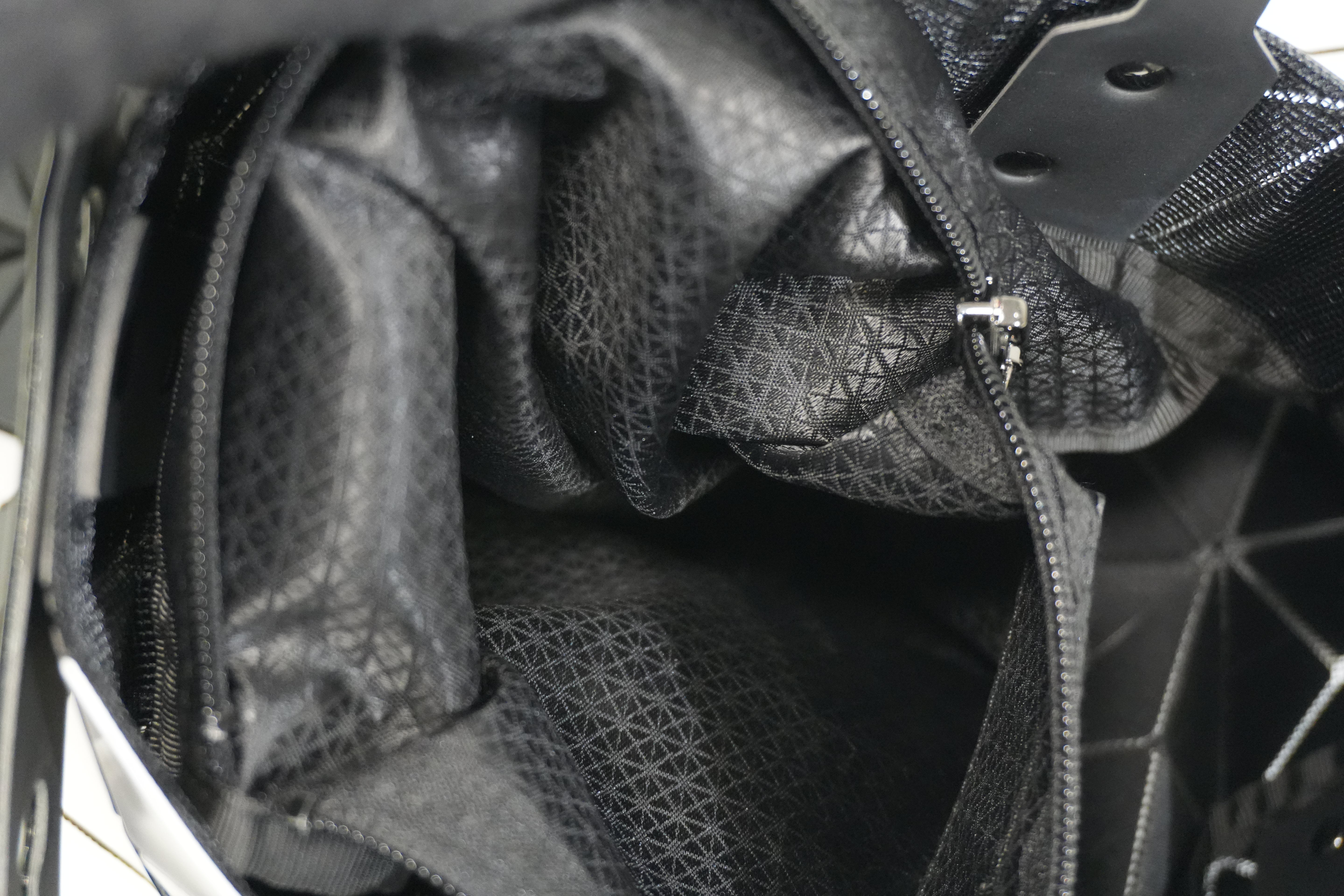 Pre-owned Baobao Tote Bag Black and White