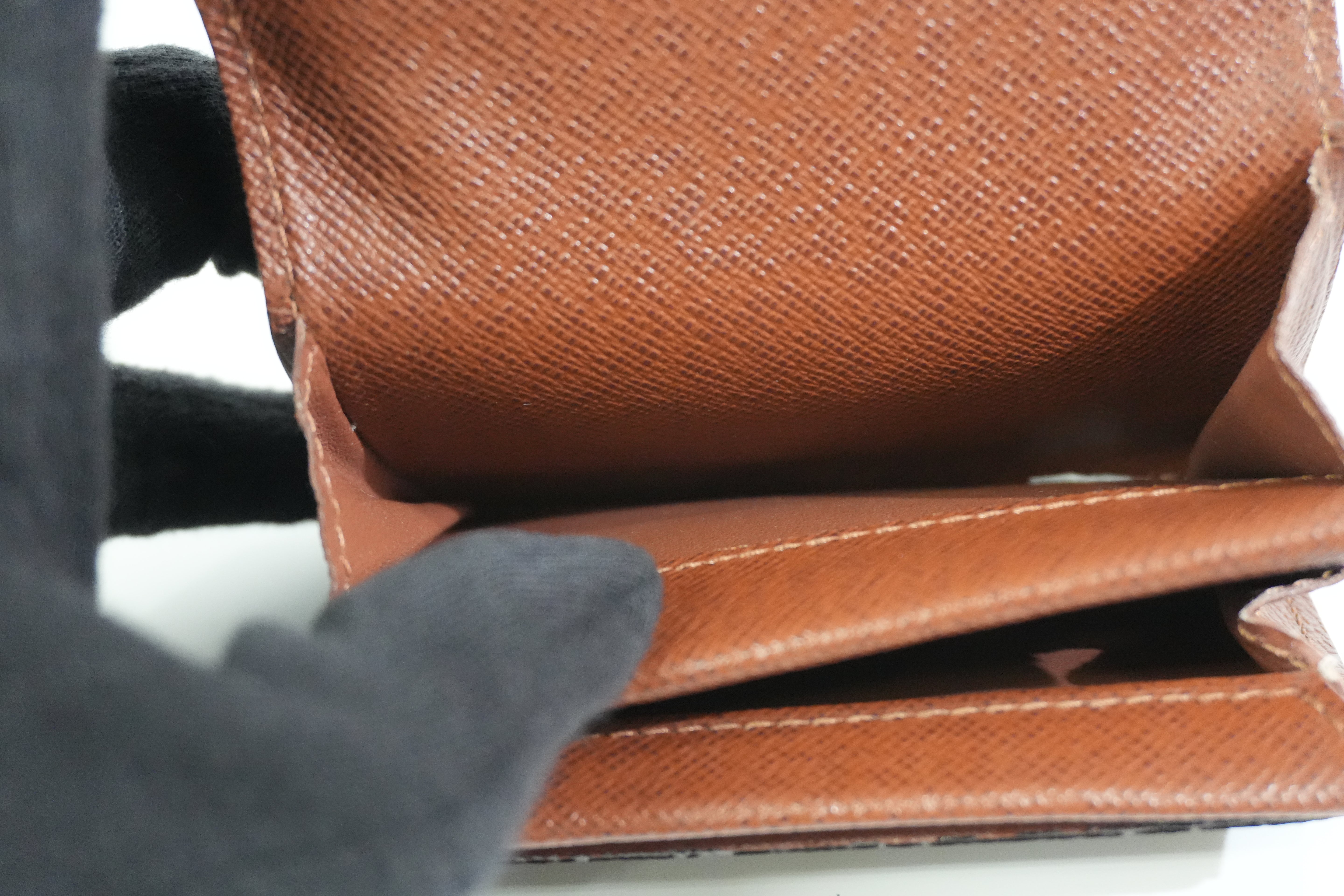 Pre-owned Louis Vuitton Monogram Coin and Card Case