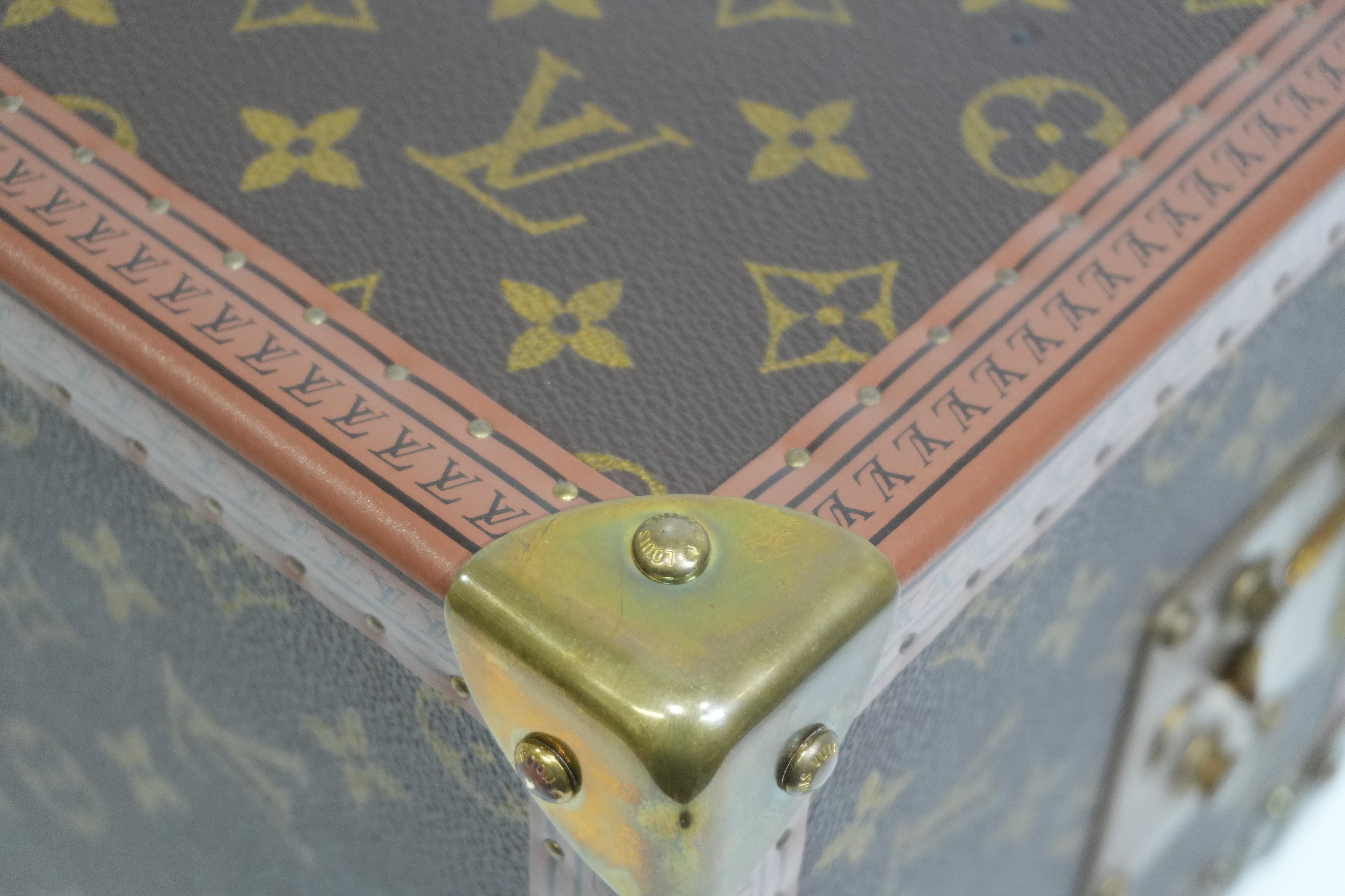 Pre-owned Louis Vuitton Boite Flacons Beauty Case Trunk