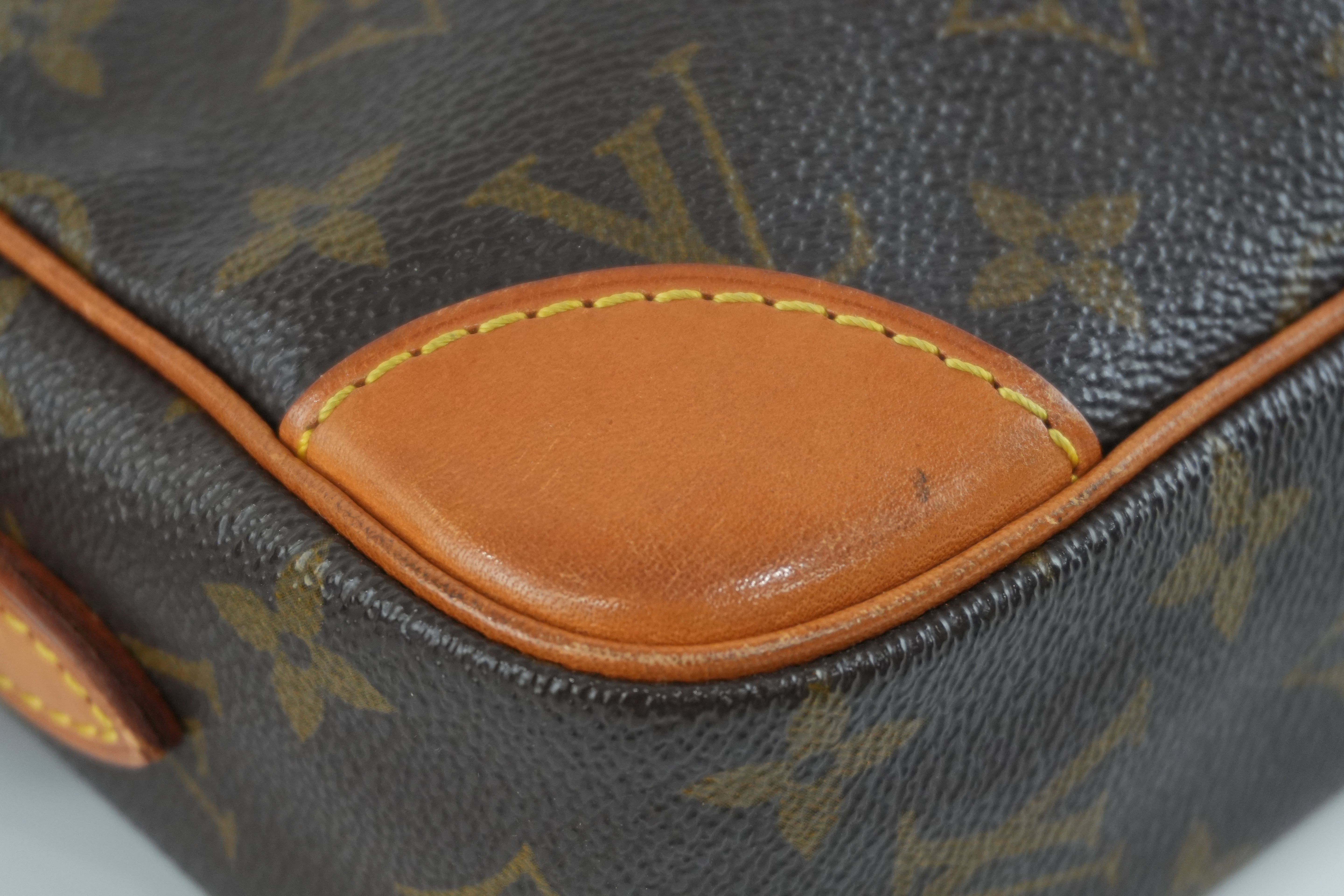Louis Vuitton Monogram Trocadero Shoulder Bag Used
