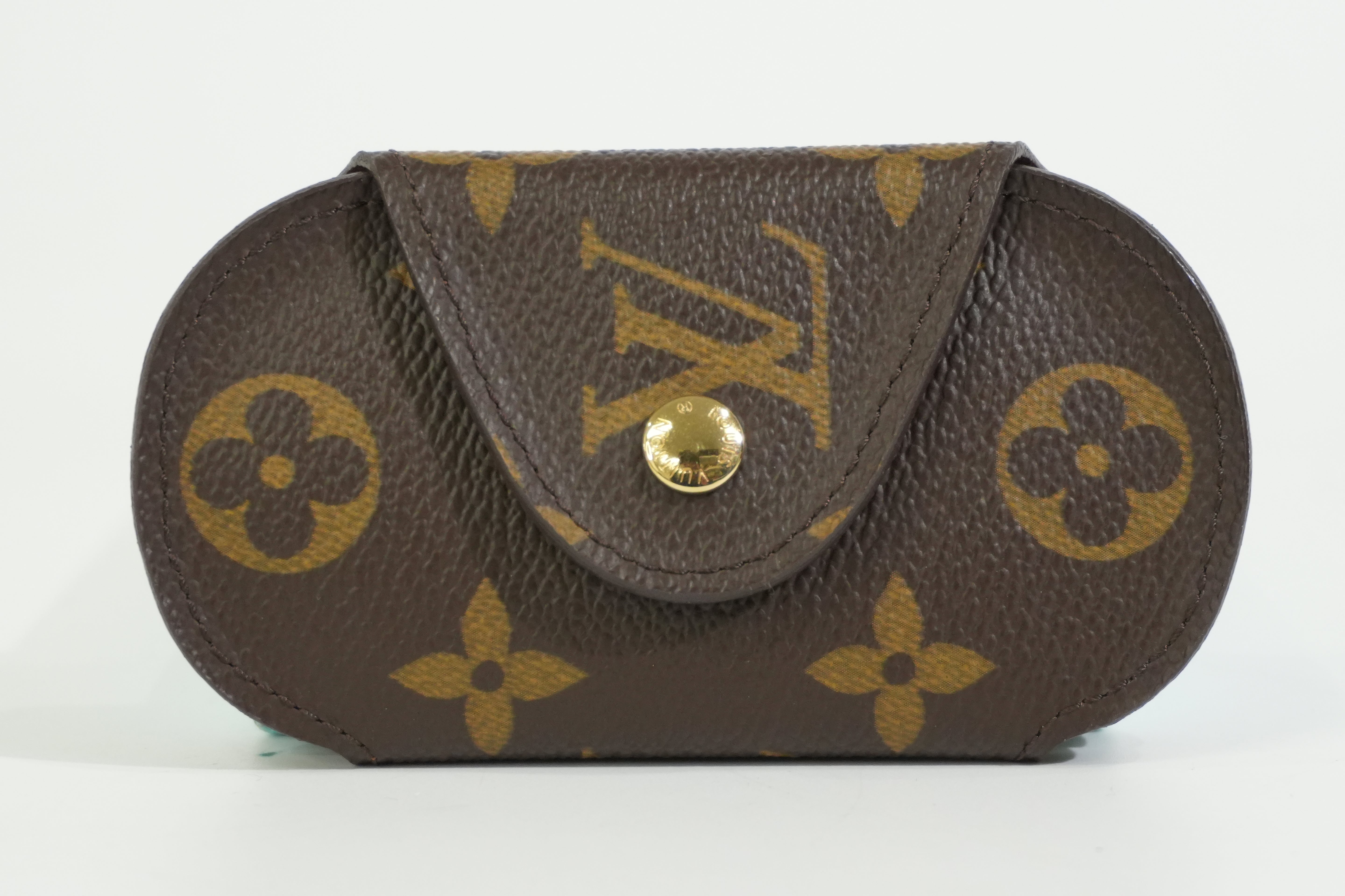 Pre-owned Louis Vuitton Monogram Oval Multicles 4