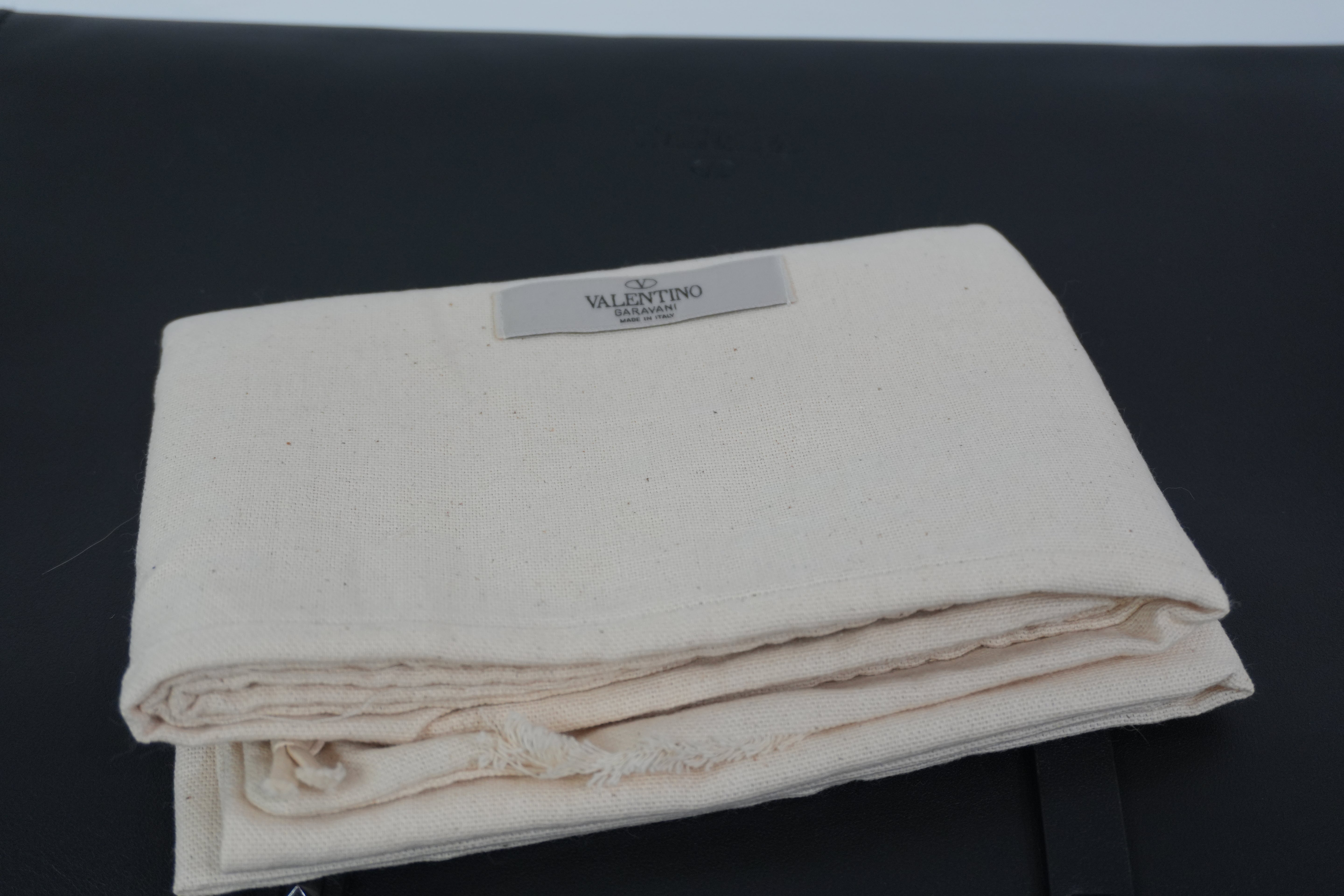 Pre-Owned Valentino Laptop Handbag