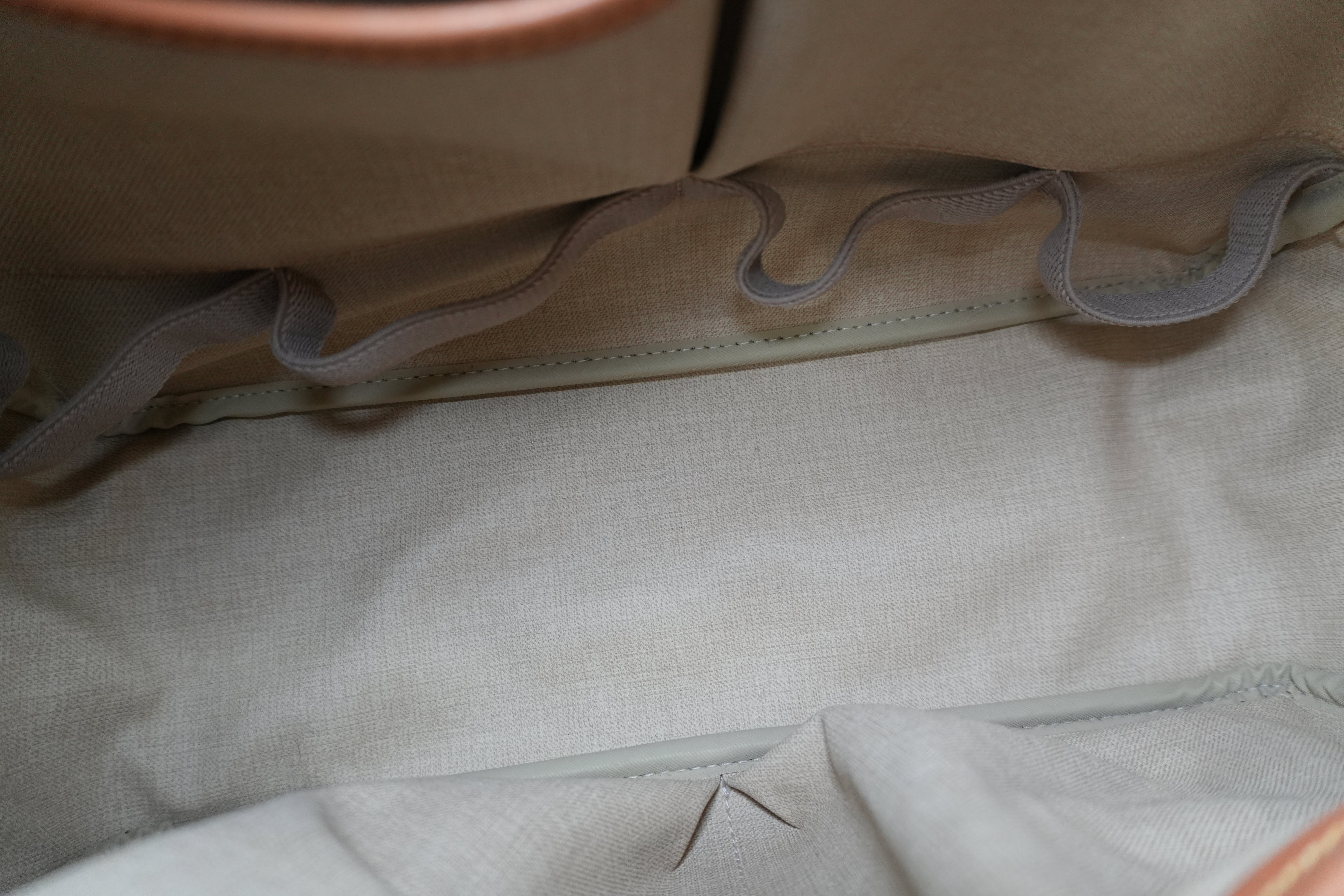 Pre-owned Louis Vuitton Monogram Deauville Handbag