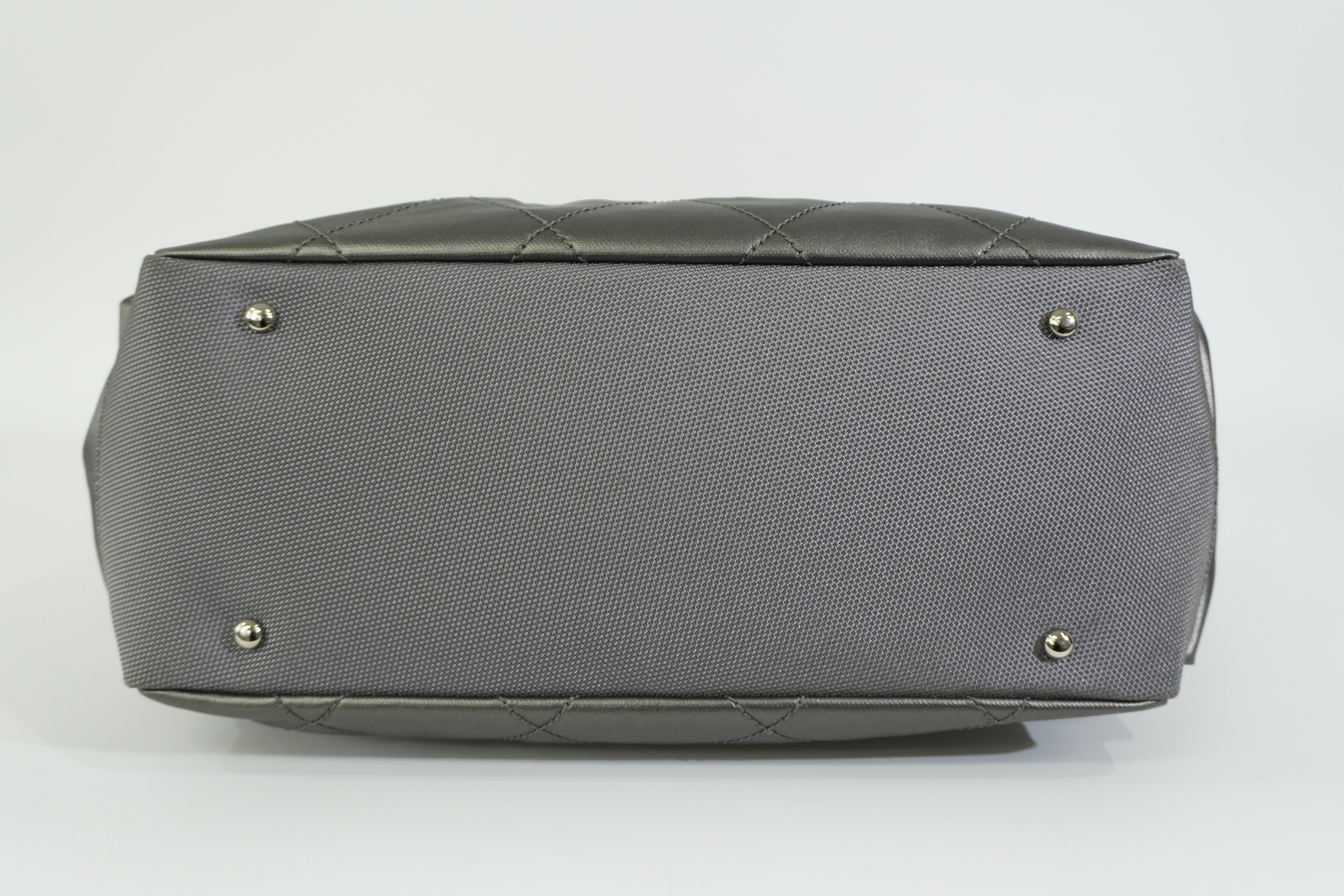 Pre-owned Chanel Paris Biarritz Tote Bag Silver