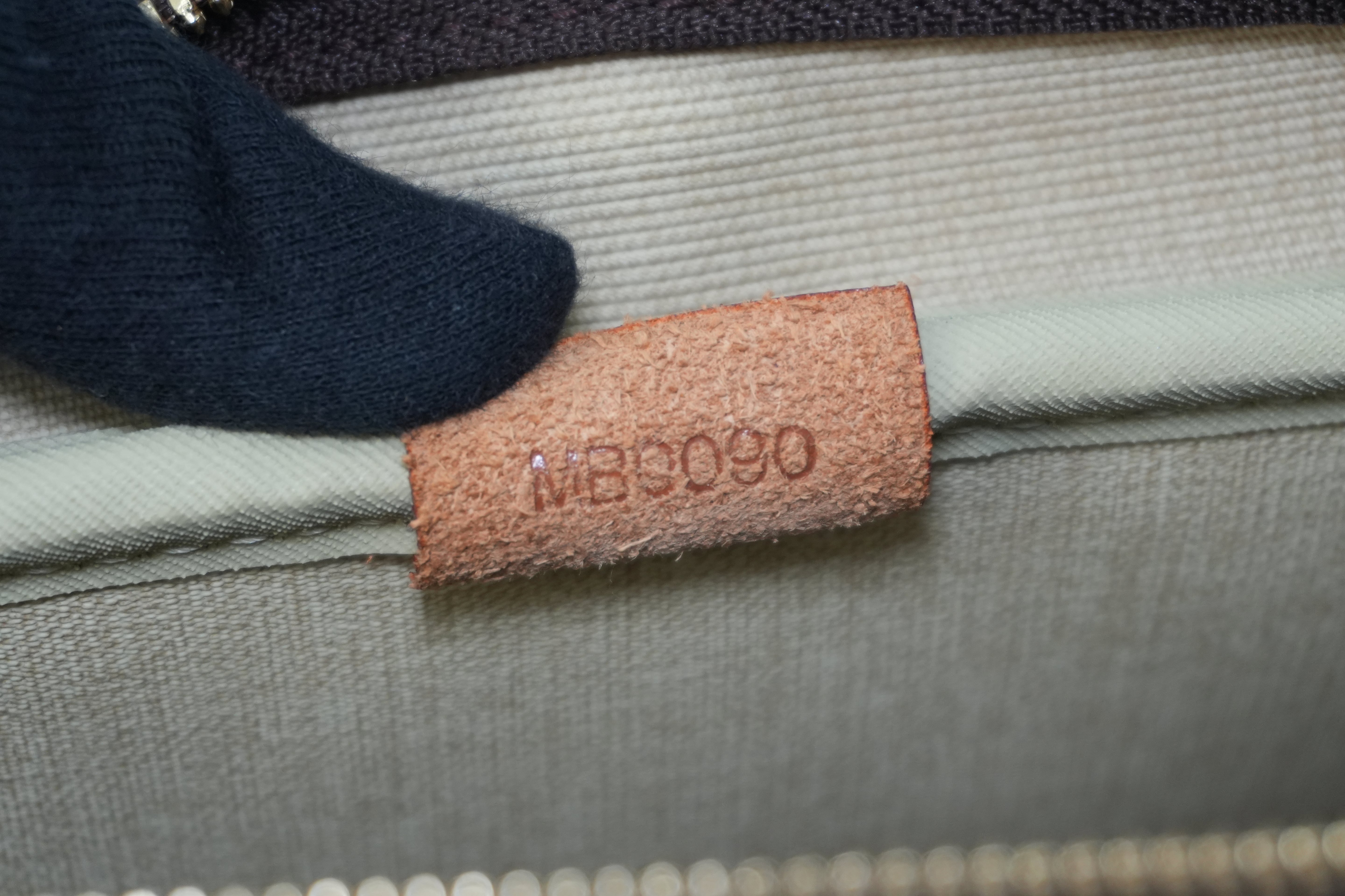 Pre-owned Louis Vuitton Monogram Deauville Handbag