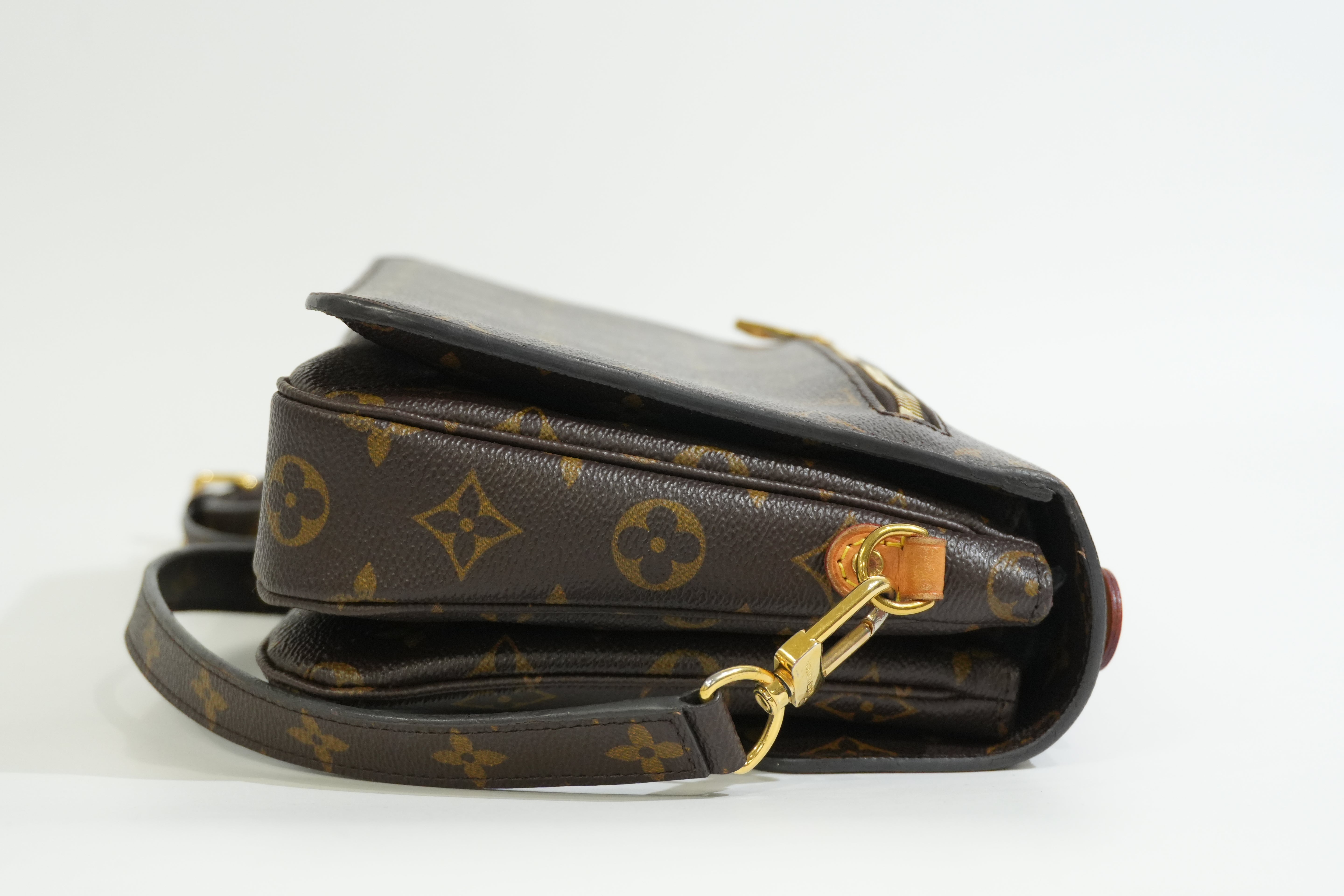 Pre-owned Louis Vuitton Monogram Metis Crossbody Bag