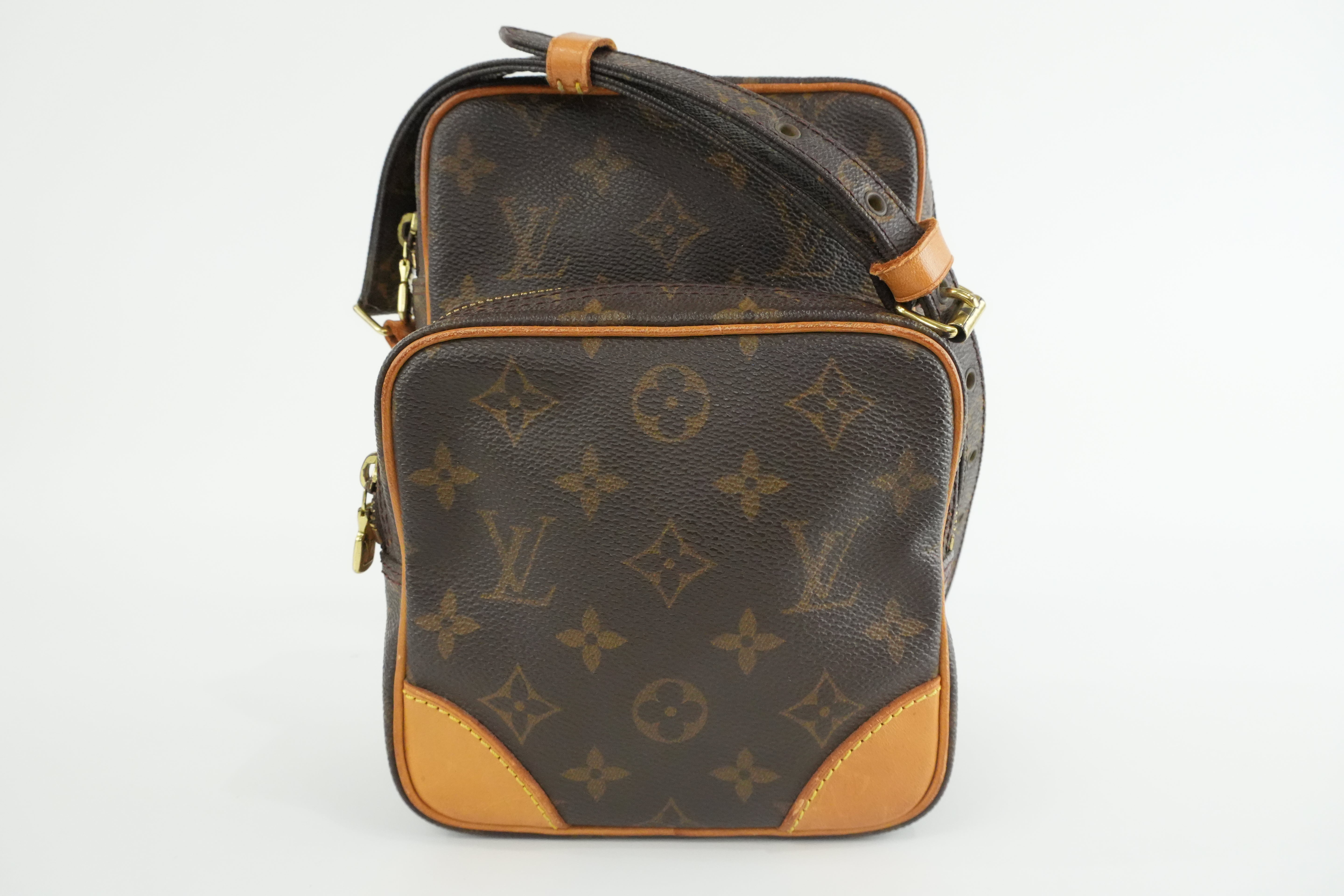 Louis Vuitton Monogram Amazone Crossbody Used